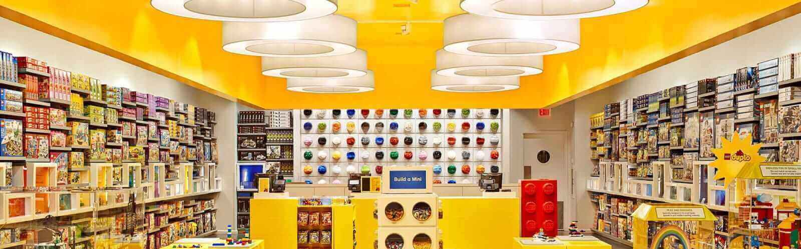 paling Berg kleding op Toezicht houden LEGO® Stores