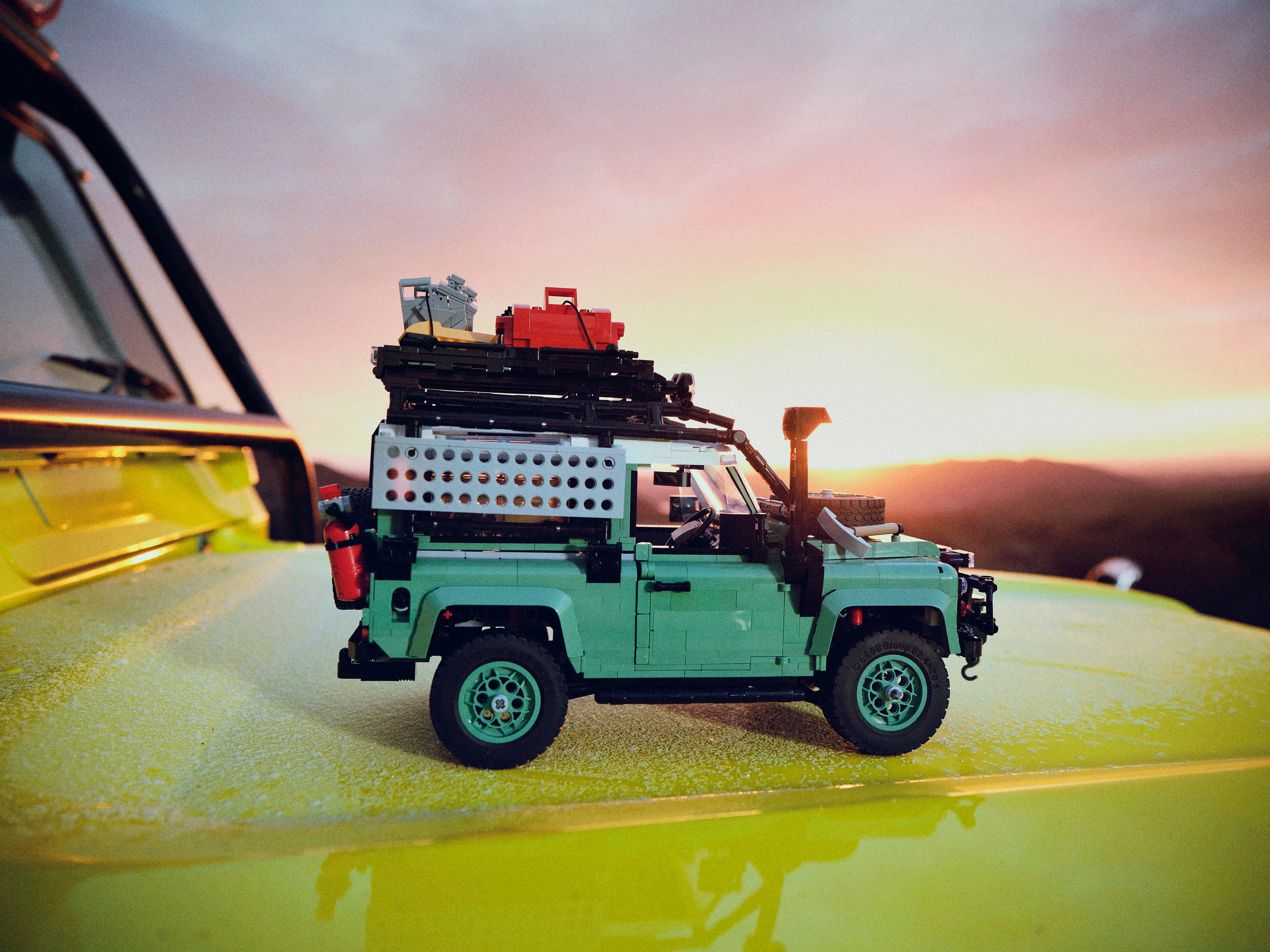 LEGO Icons Land Rover Defender 90 - About Us - LEGO.com