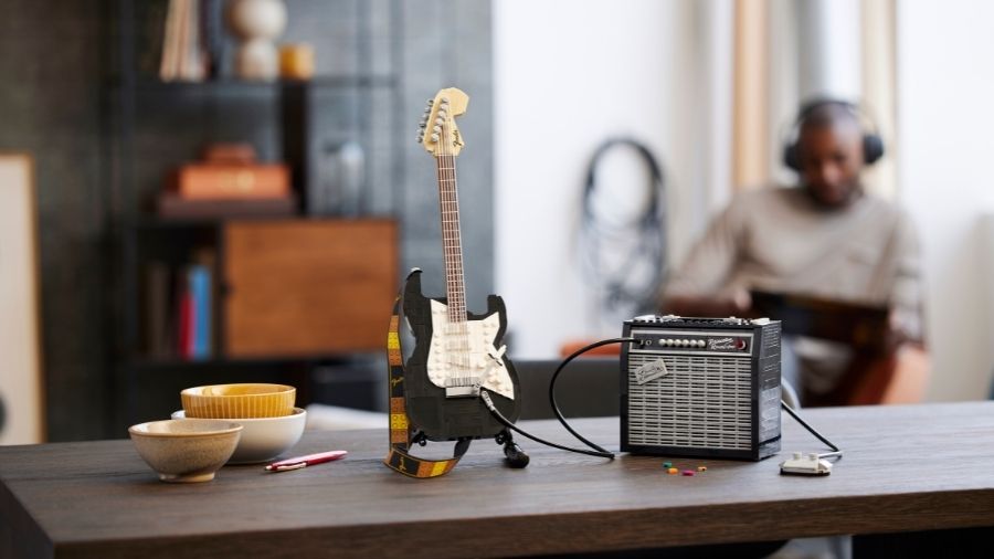 Lego guitar store amp