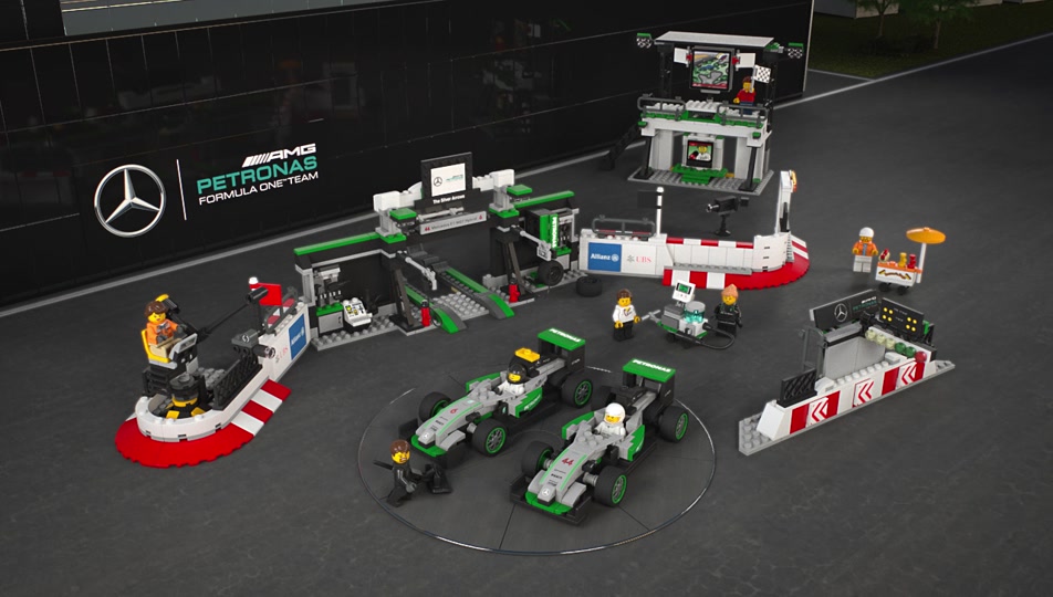 LEGO® Speed Champions - 75879 Scuderia Ferrari SF16-H | 今すぐ見る