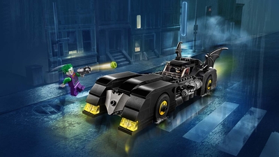 LEGO Super Heroes Batmobile™ : la poursuite du Joker™ 76119 