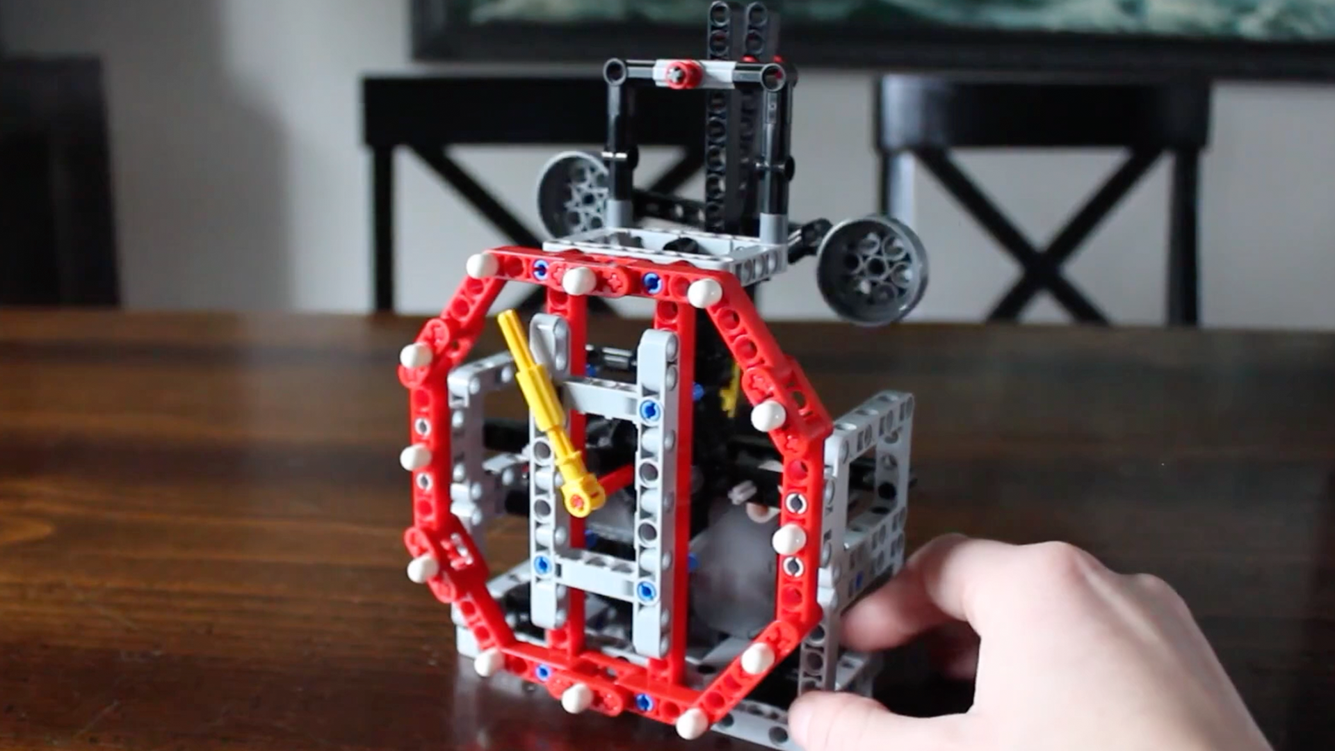 Quick build V-engine! - Technic - LEGO.com for kids