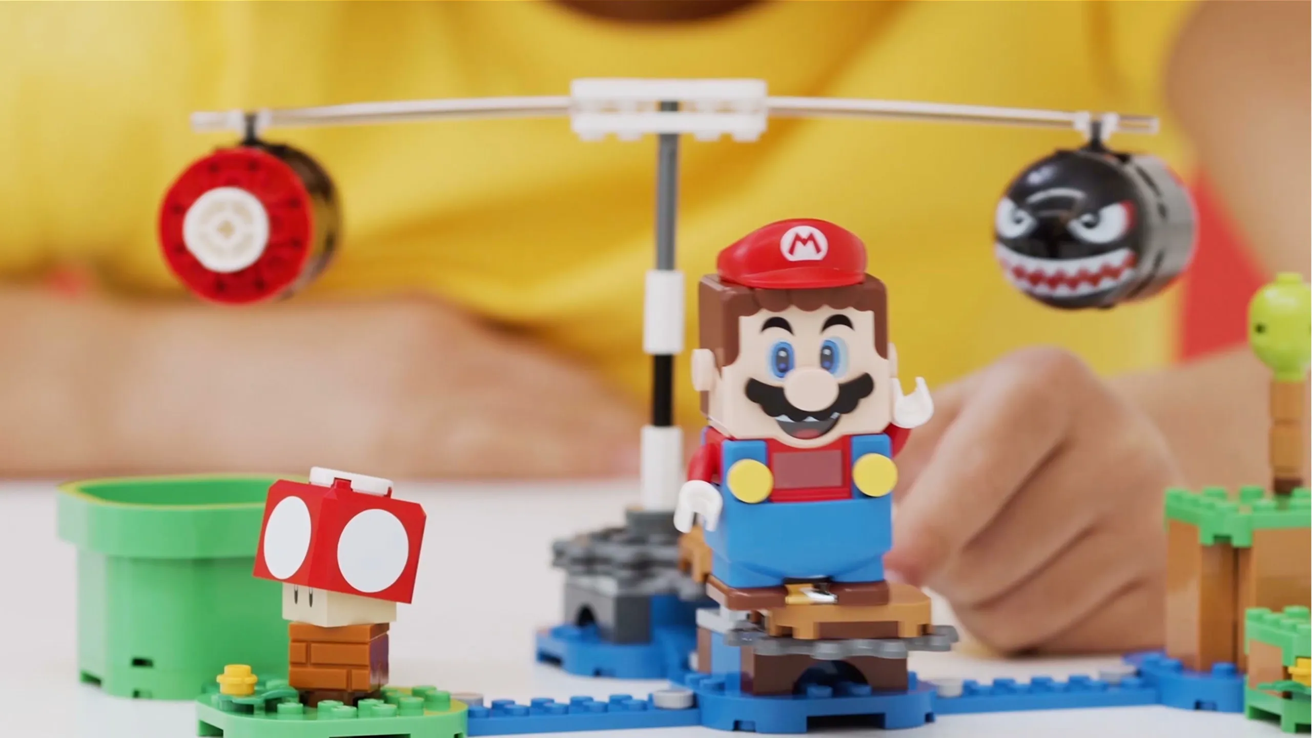 LEGO Super Mario Set Inicial + Figura Interactiva Mario LEGO