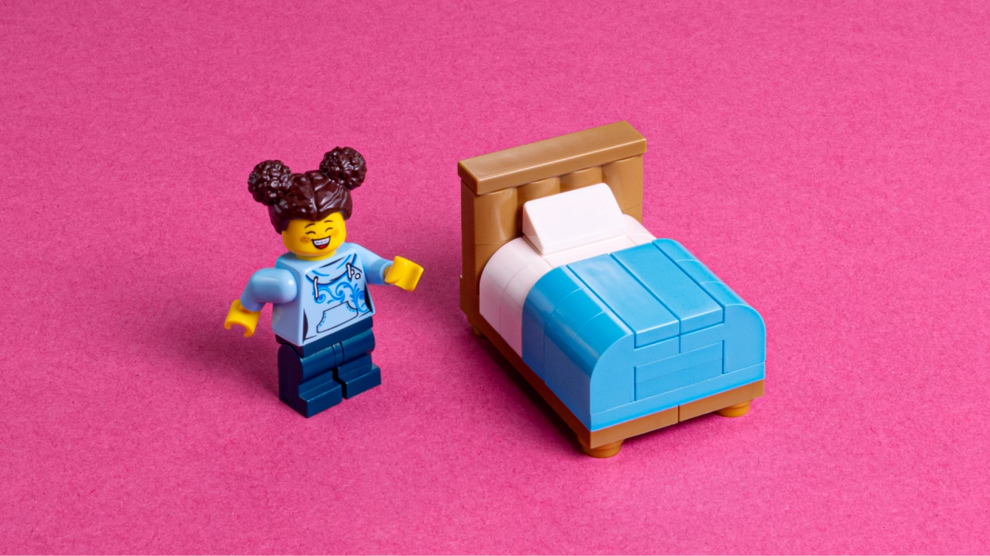 Build your bedroom using LEGO® bricks | LEGO.com for families