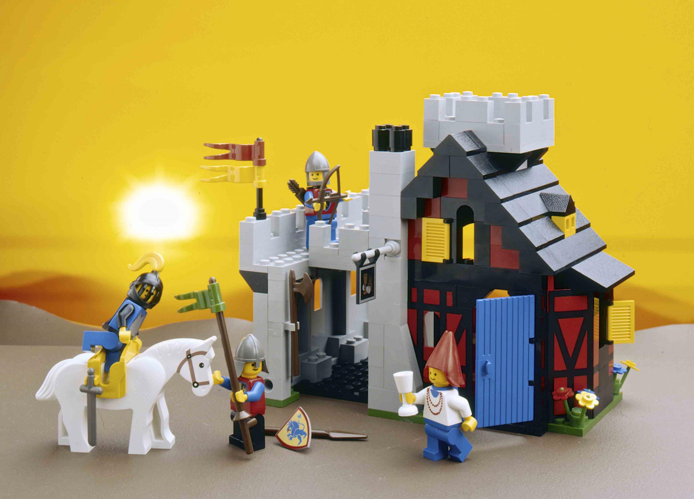 Retro best sale lego castle