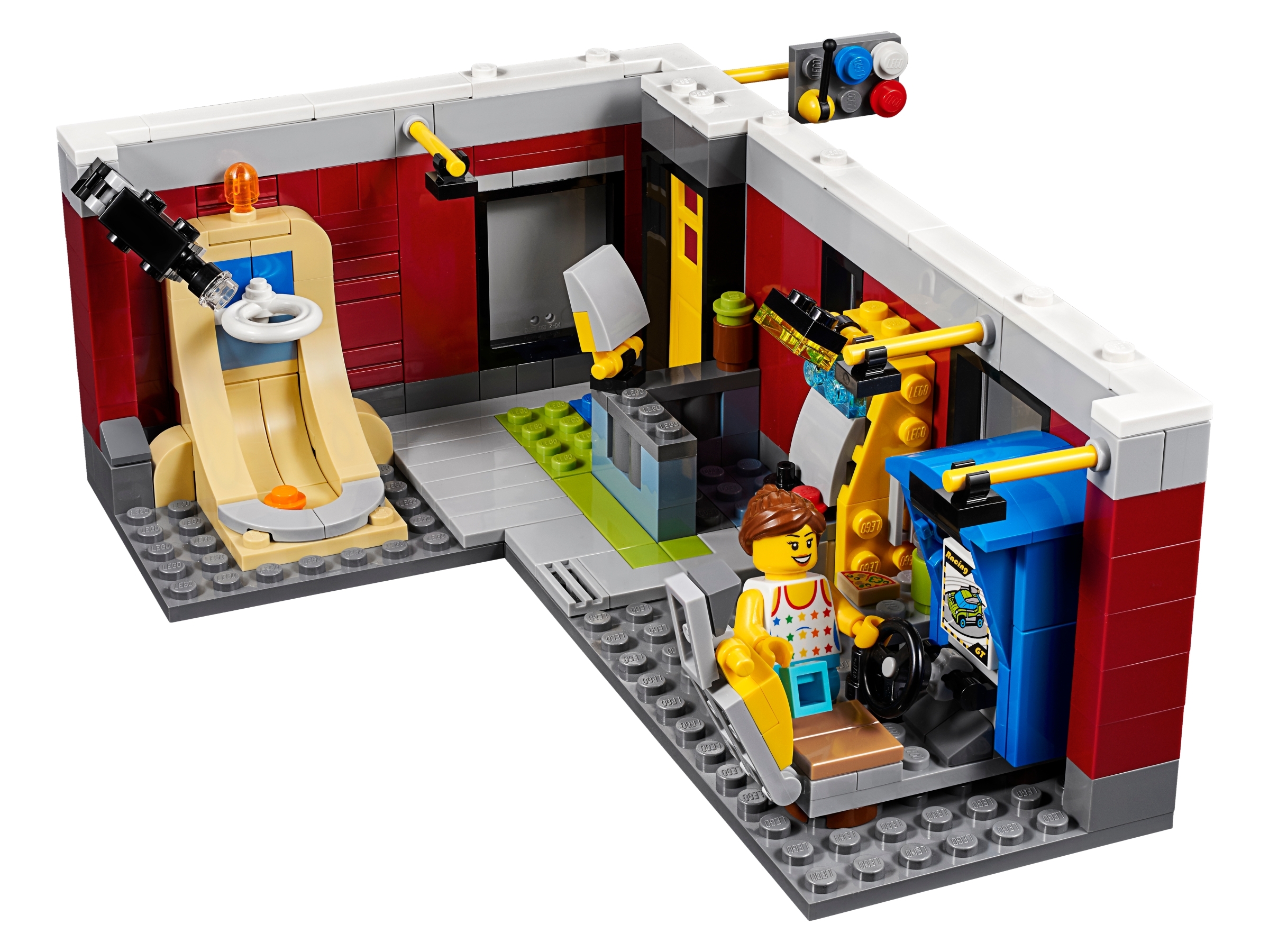 Skate House 31081 | 3-in-1 | Buy online at the Official LEGO® Shop US