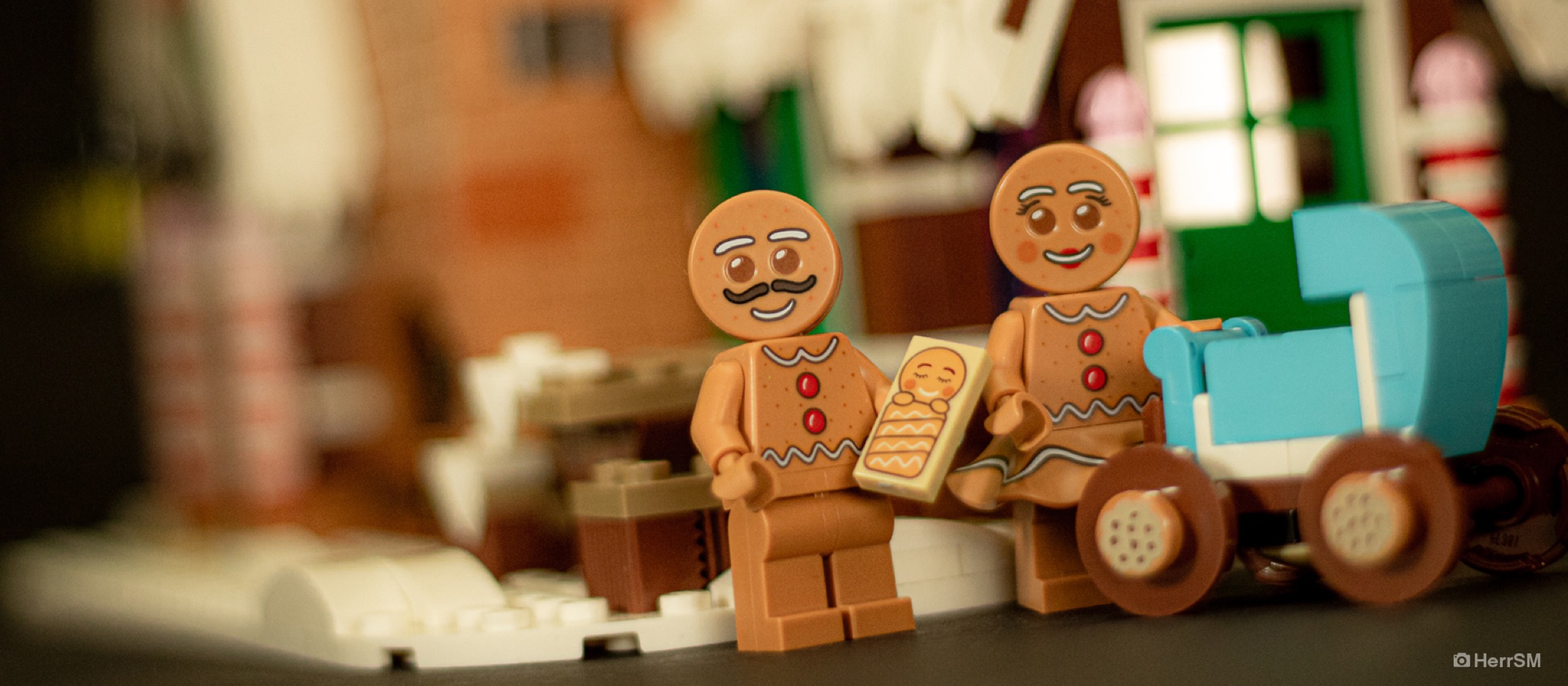 Gingerbread man online lego