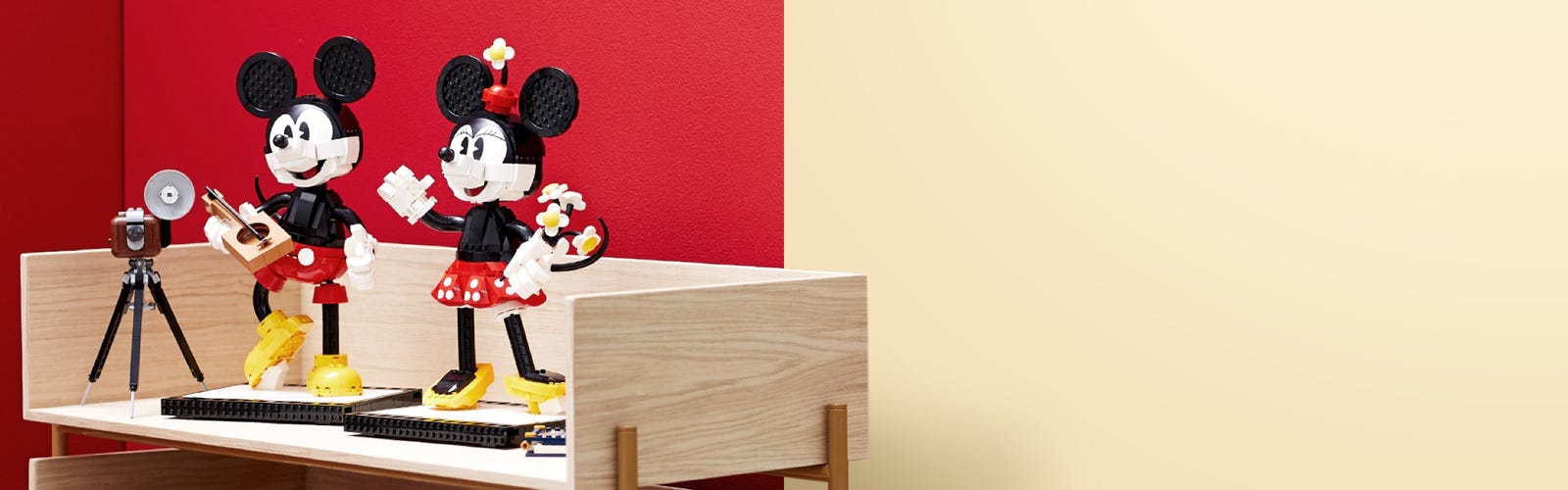 LEGO® Disney 43179 Micky Maus und Minnie Maus (2020) ab 211,95 € (Stand:  11.02.2024)