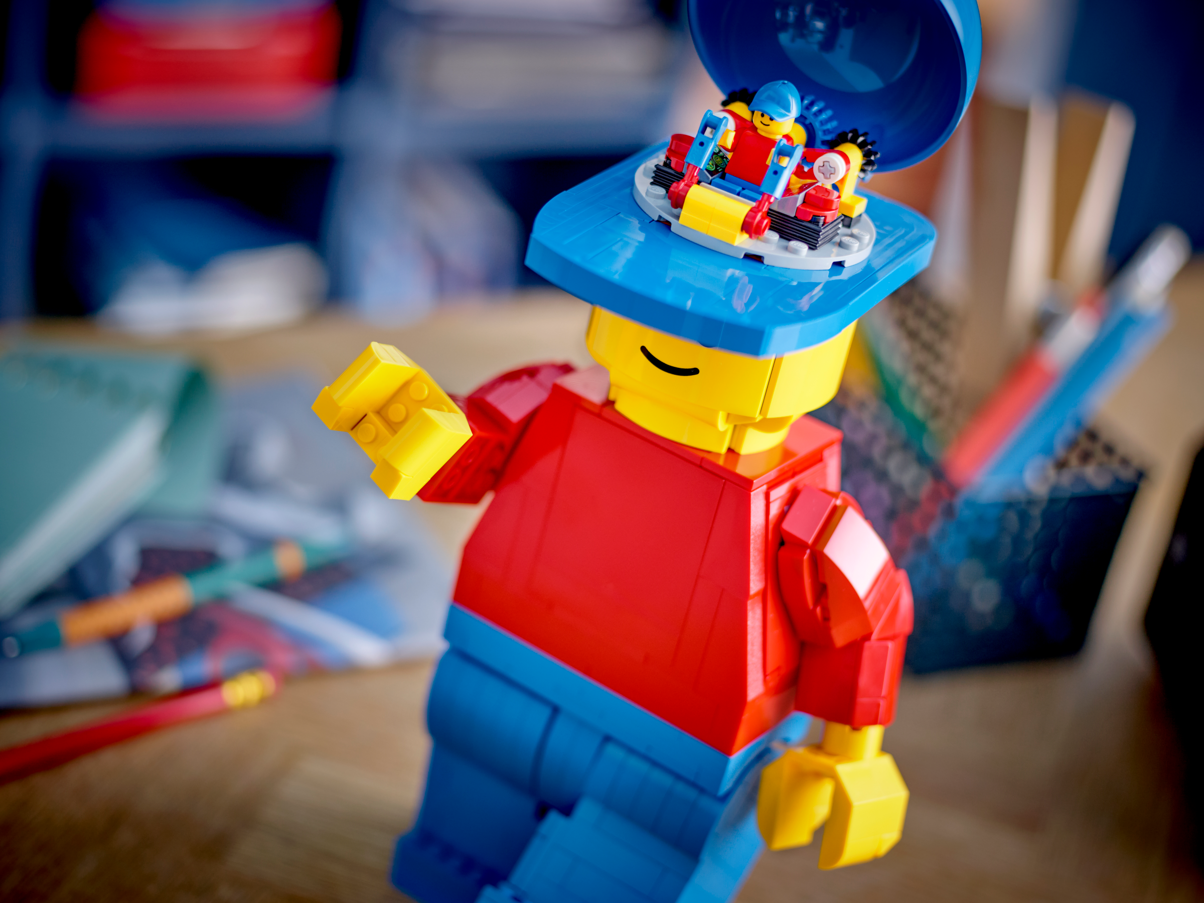 Up-Scaled LEGO® Minifigure 40649 | Minifigures | online at the Official LEGO® Shop US
