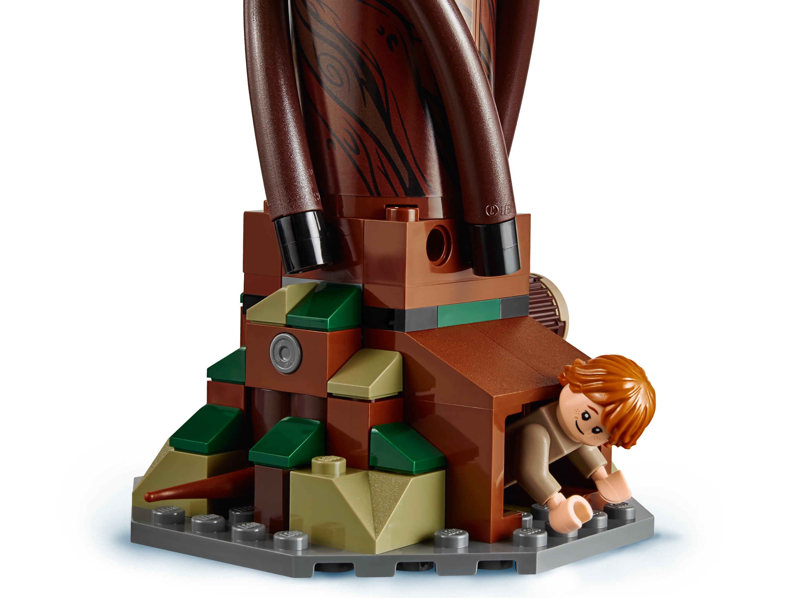 Whomping Willow™ 75953 | Harry Potter™ | Buy online at the Official LEGO® Shop US