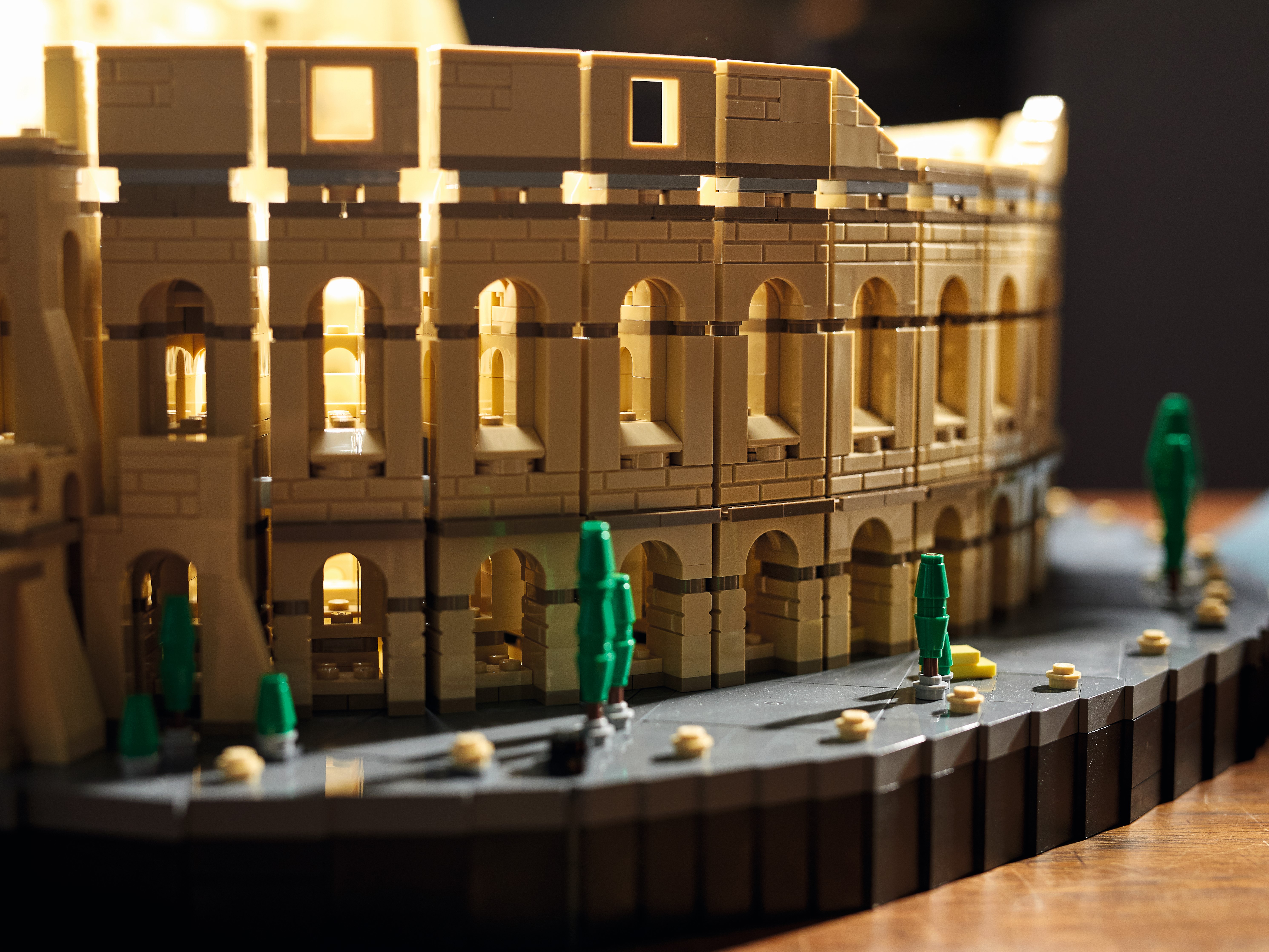 Colosseum 10276 | LEGO® Icons | Buy online at the Official LEGO