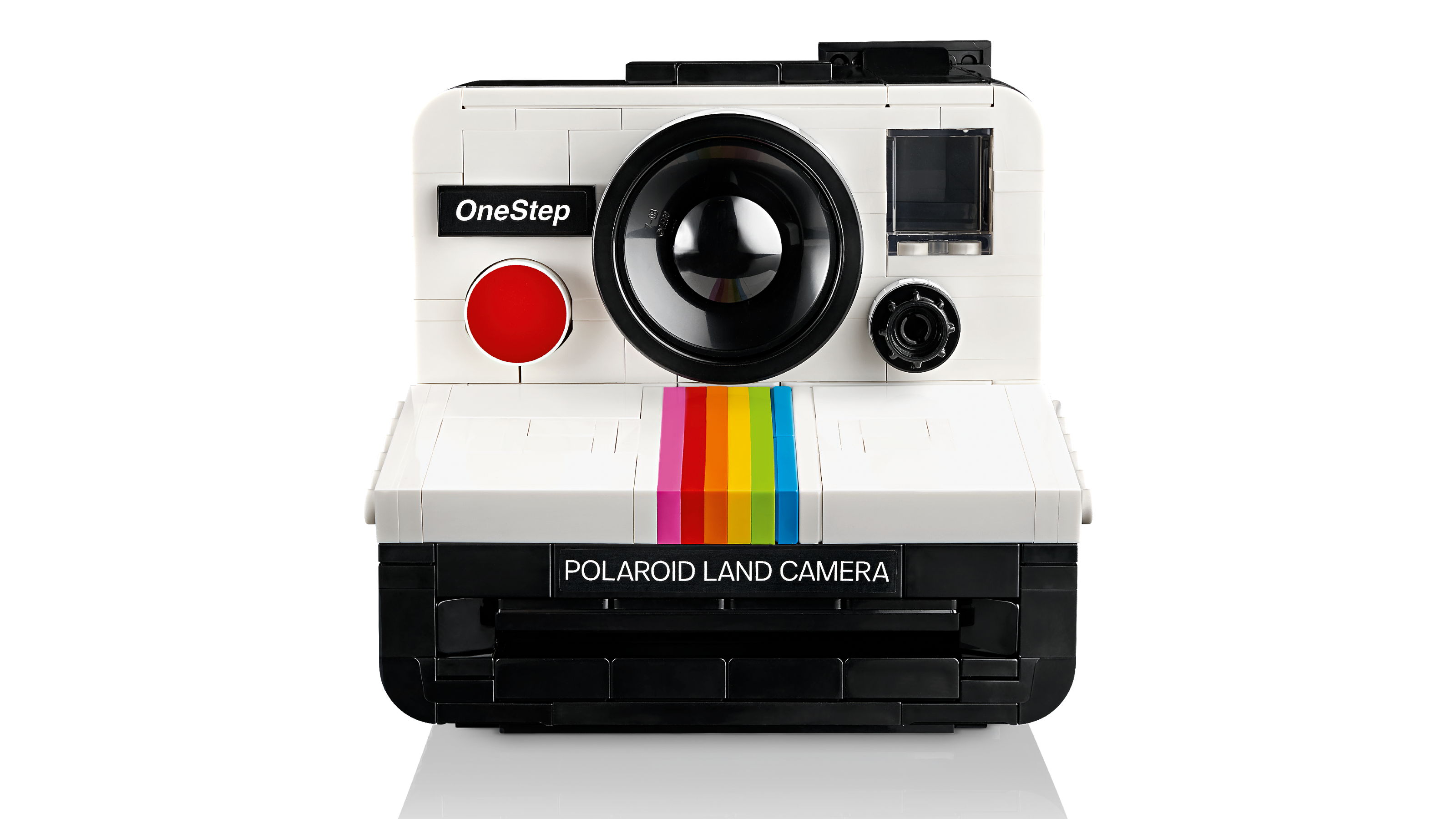 Sneak peek at the LEGO Ideas 21345 Polaroid OneStep camera, set to
