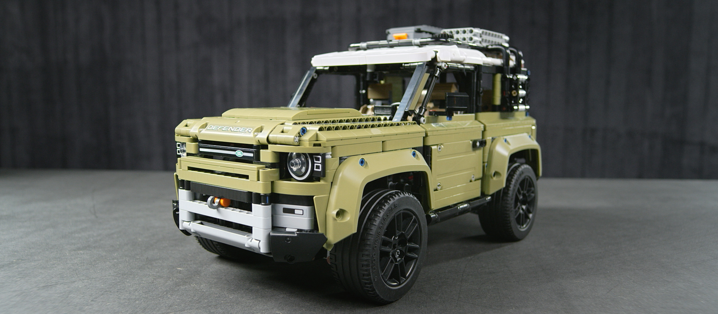 Lego technic land store rover