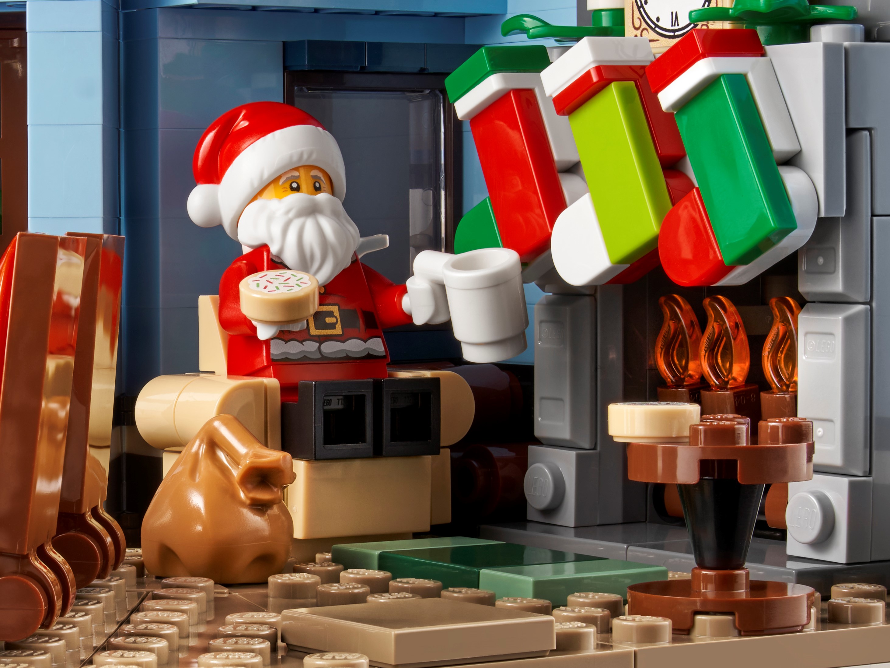 santa roof constructor game