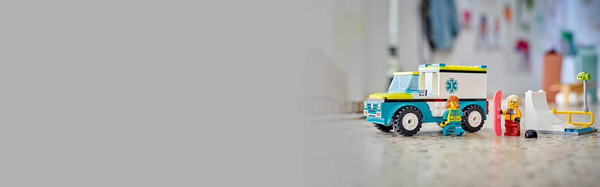 Emergency Ambulance and Snowboarder 60403 | City | Buy online at 