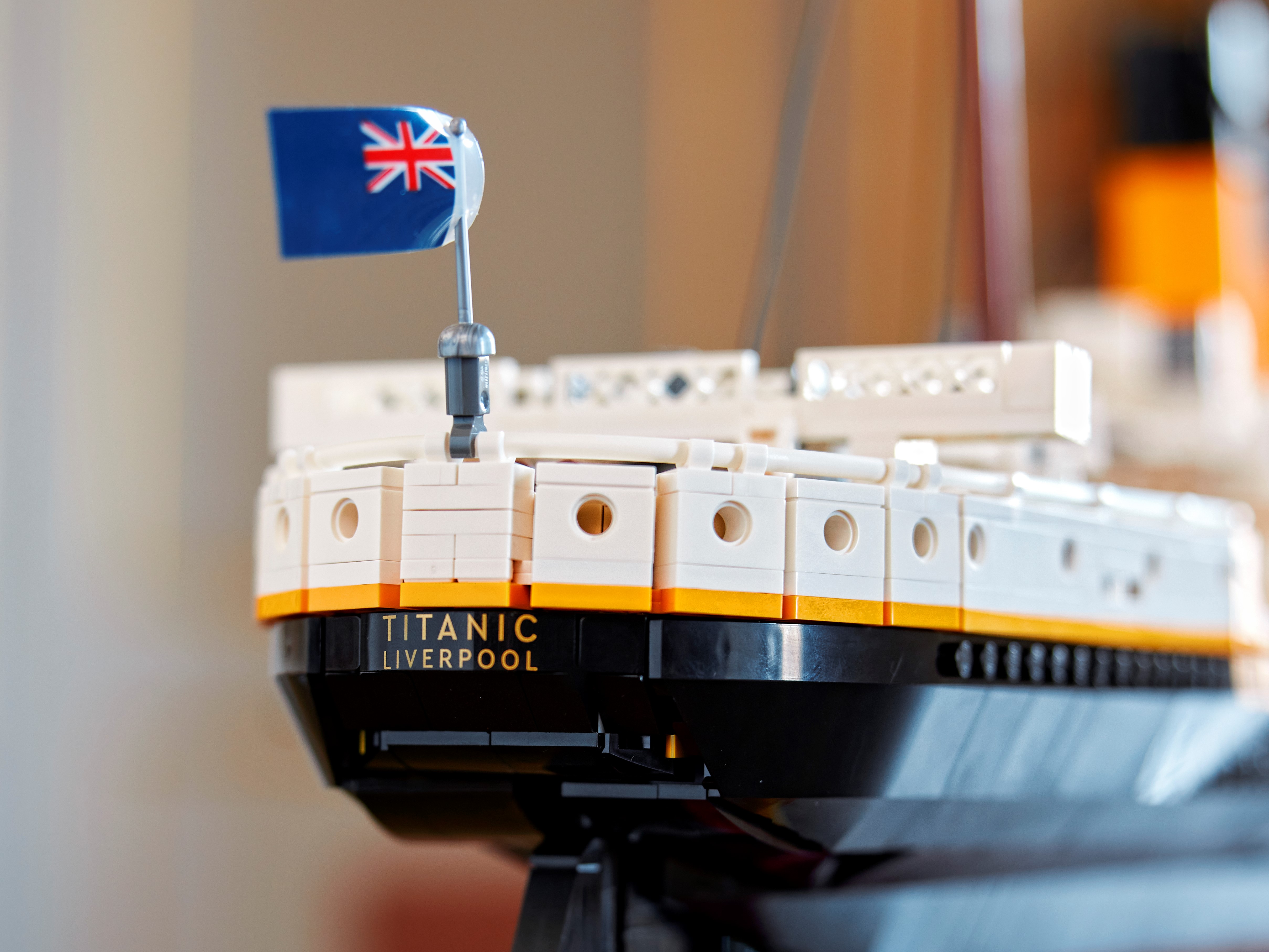 LEGO Titanic, presentato il set del famoso transatlantico lungo più di un  metro