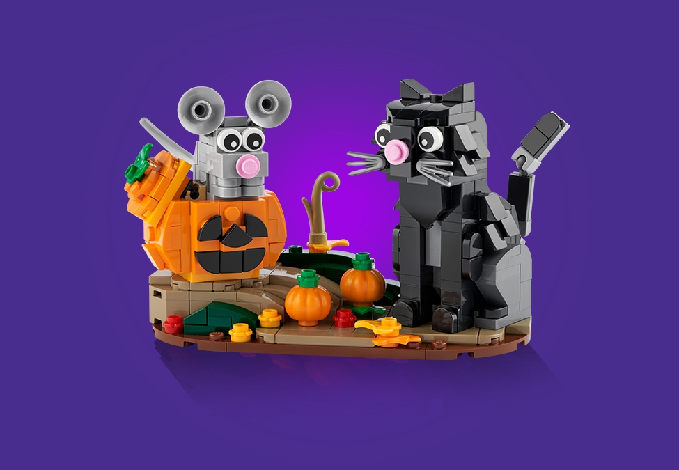 LEGO® Halloween Cat & Mouse