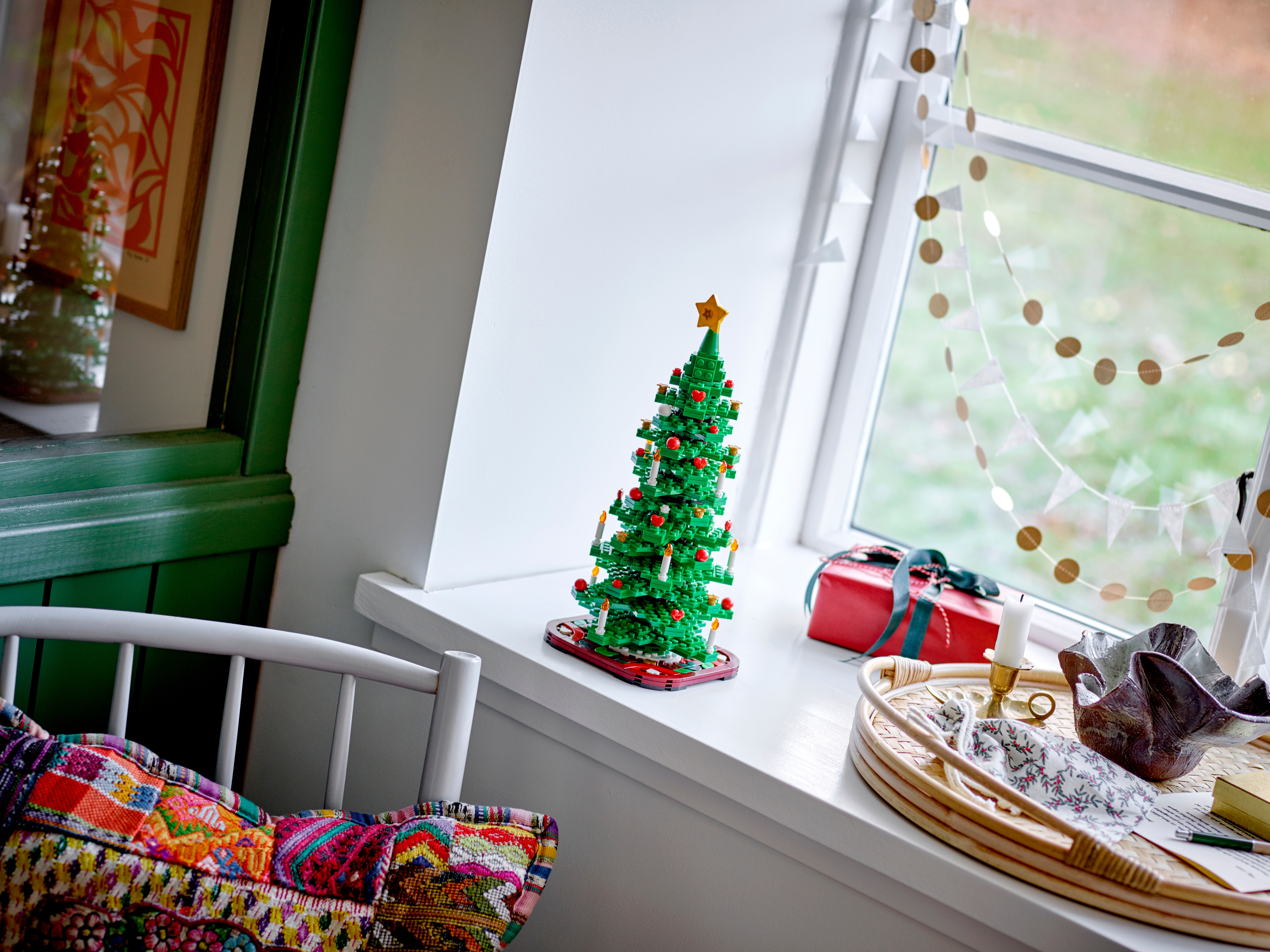 How to Decorate your Home for Christmas with LEGO Bricks