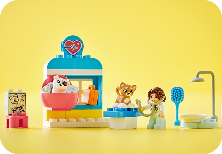 Visit to the Vet Clinic 10438 DUPLO Buy online at the Official LEGO Shop US