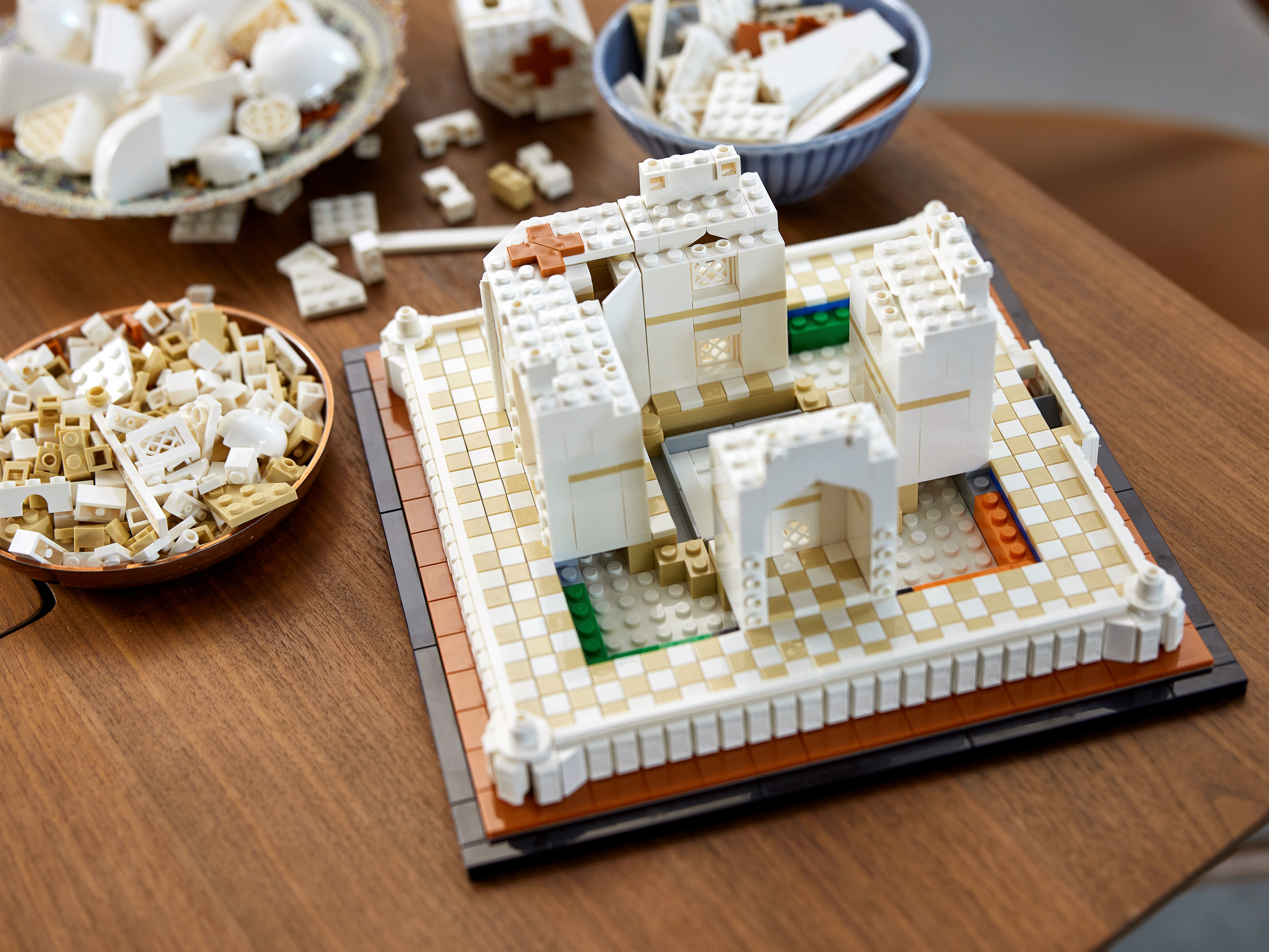 Building the new LEGO Taj Mahal 21056 