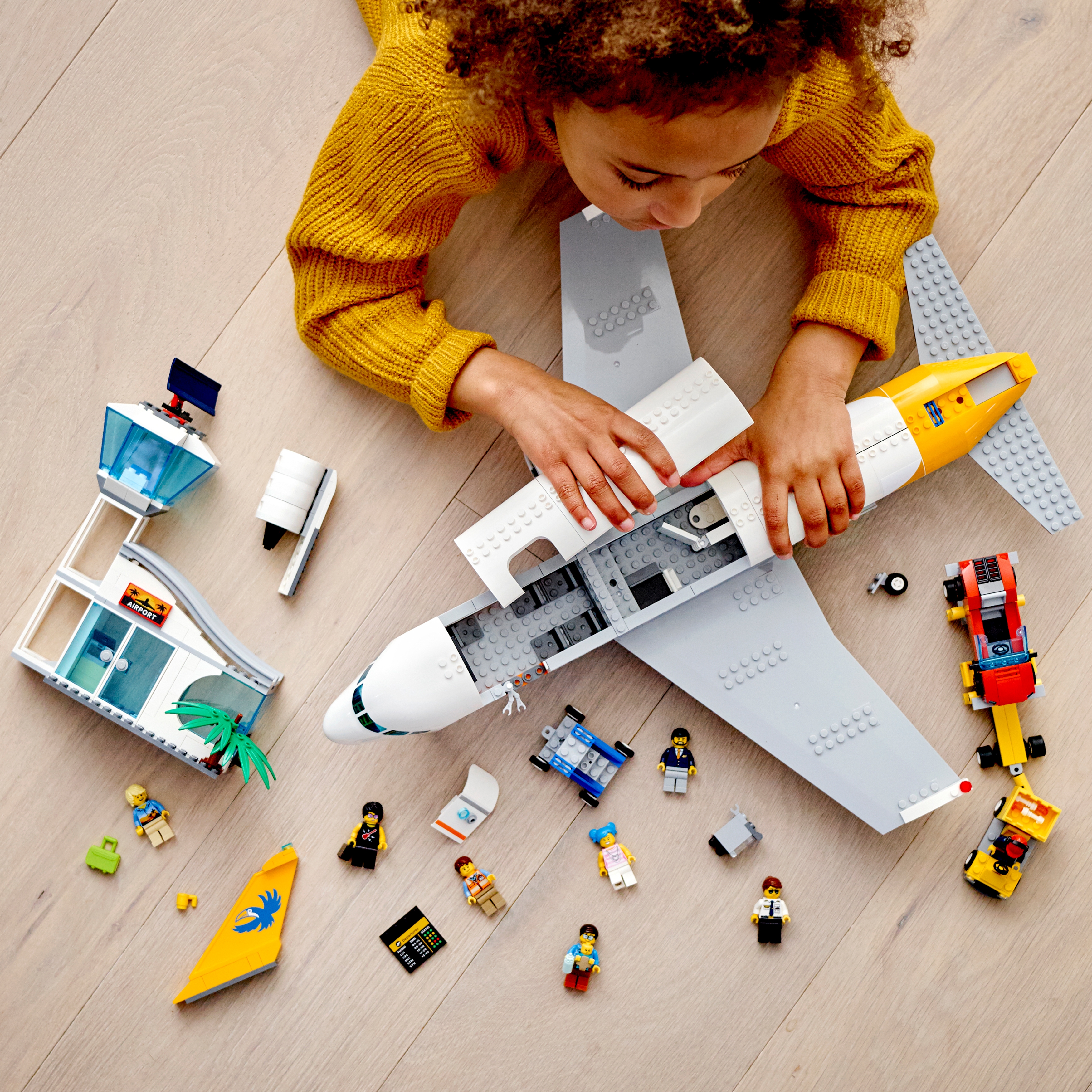 Biggest lego online plane