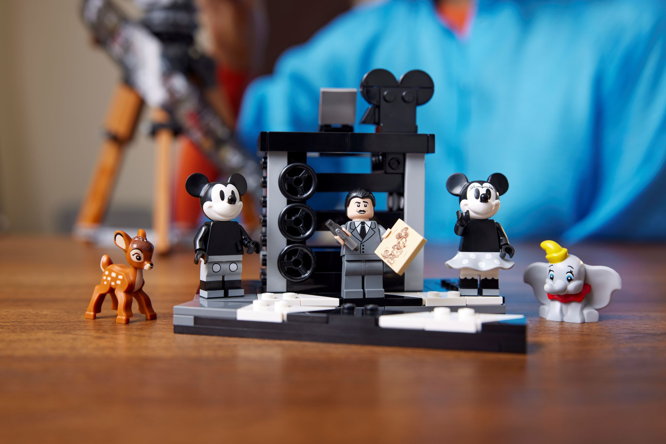 LEGO Disney 43230 Walt Disney Tribute Camera Collectible Set