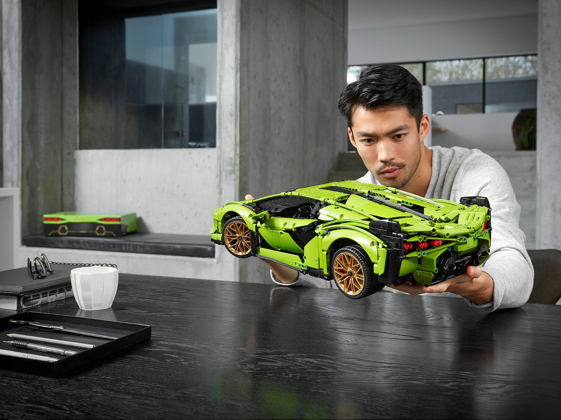 Lego's Lamborghini Sián FKP 37 Is Full Size, Made of 400K Pieces