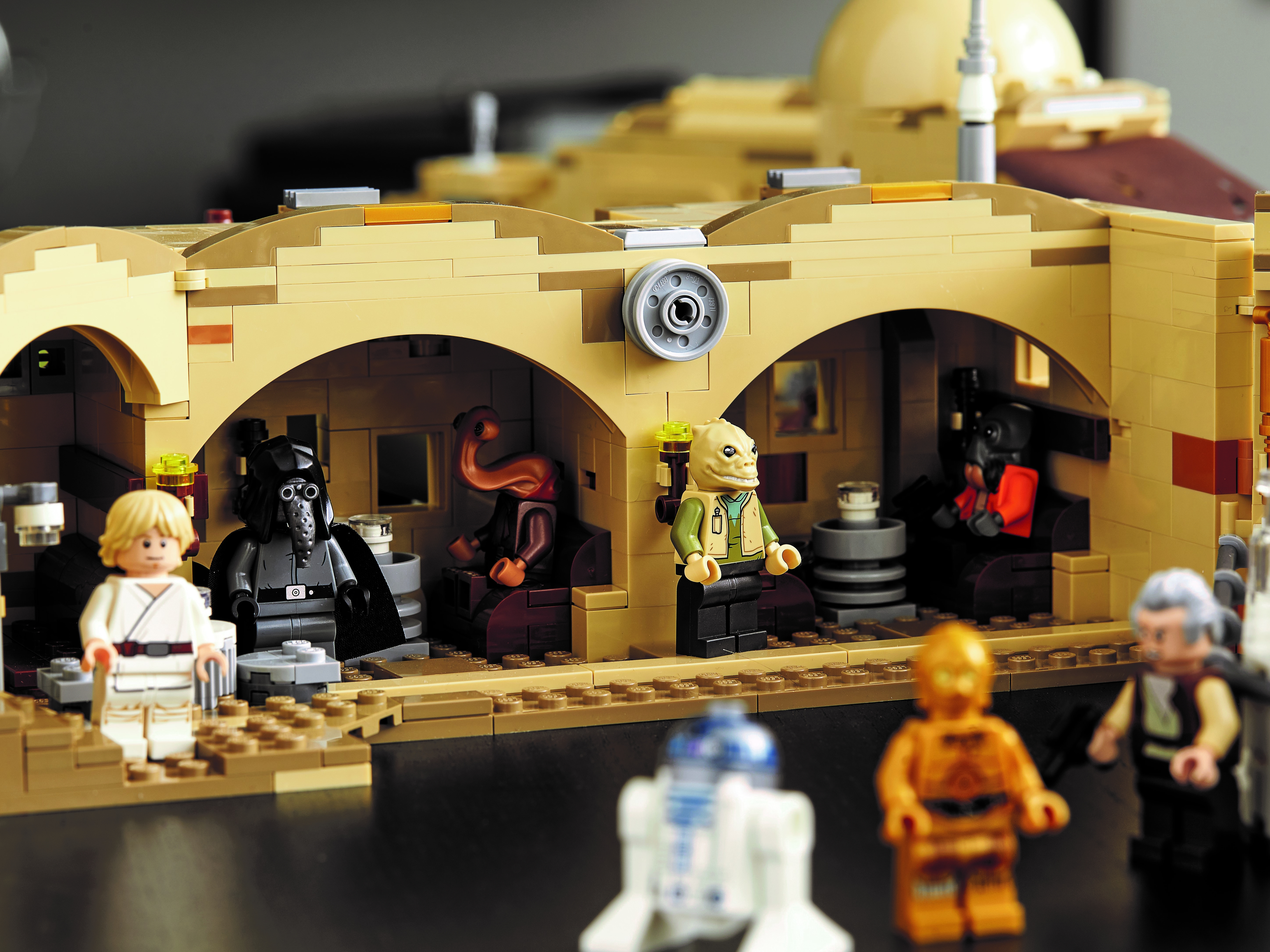 MOC Space Wars Star Movie SW Tatooine Mos Eisley Cantina Chapter