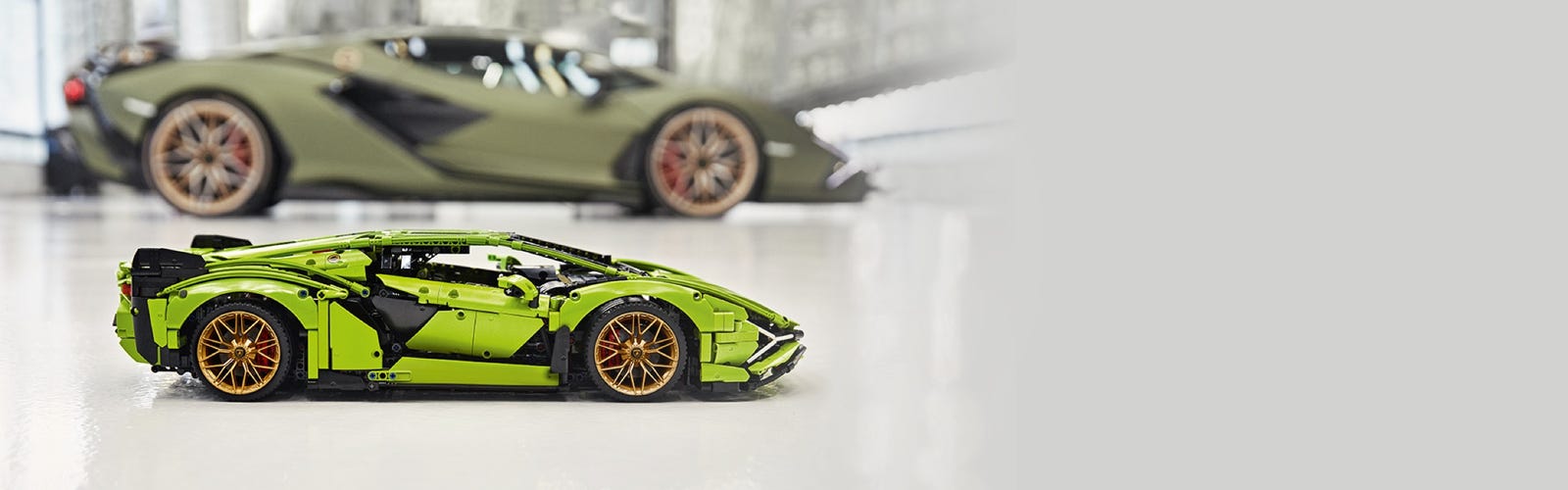 LEGO Technic Lamborghini Sián (42115) en images officielles - Challenges