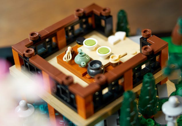 Maggiori dettagli sul presunto set LEGO Icons 10315 Zen Garden