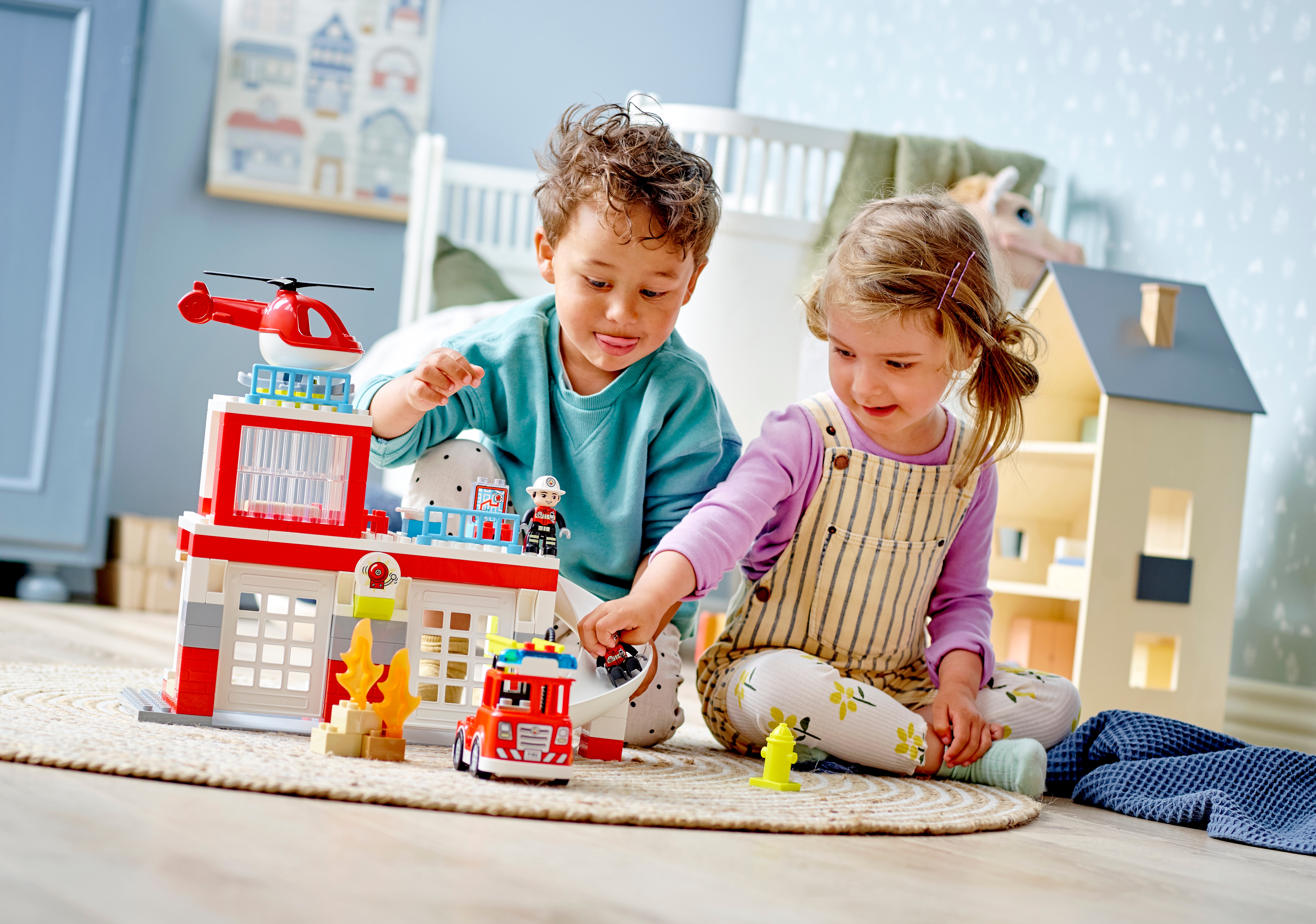 Fire station sale toys for toddlers