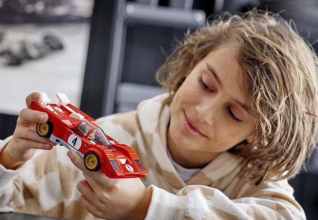  Lego: Ferrari F1 Pit Set : Toys & Games