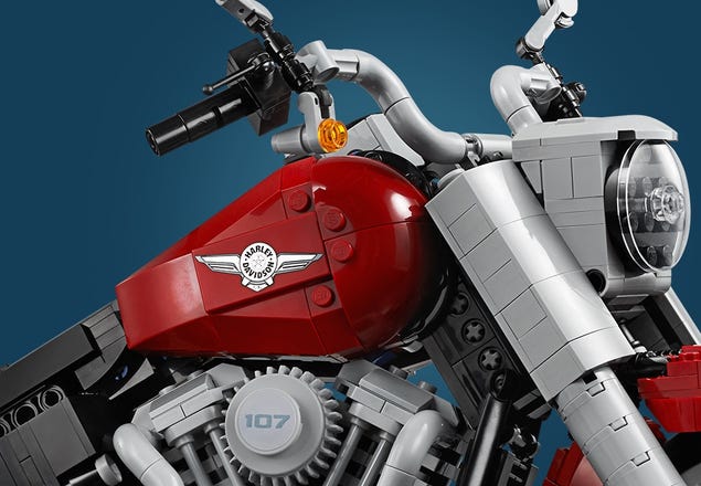 Lego Creator Expert 10269 Harley Davidson Fat Boy Speed Build