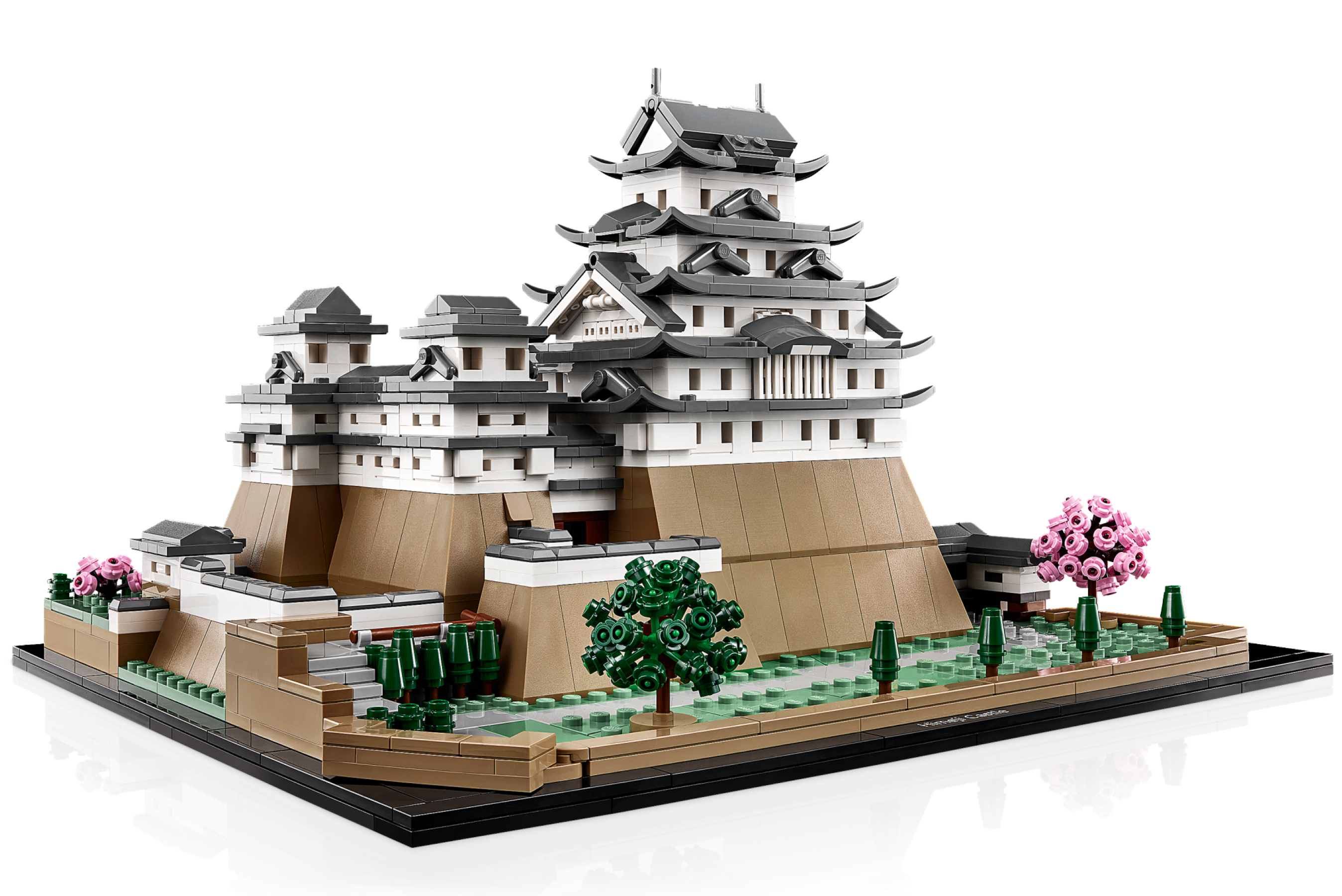 LEGO Architecture Landmarks Collection: Himeji Castle 21060 Building Set,  Build & Display this Collectible Model for Adults, Fun Gift for Lovers of