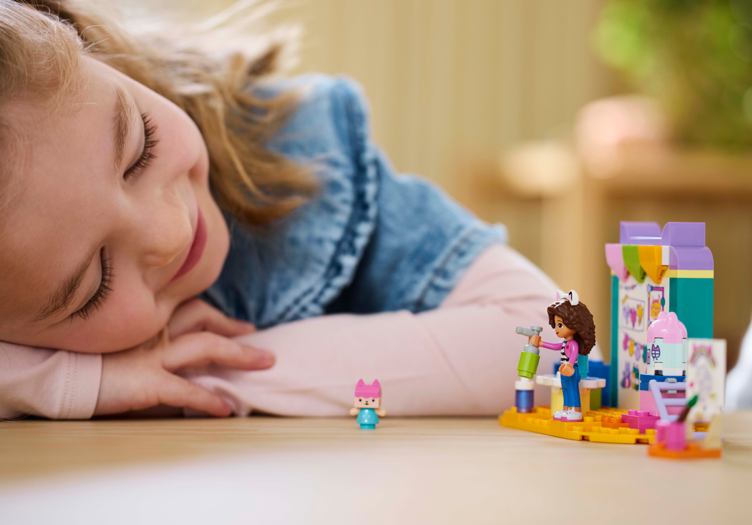 Crafting with Baby Box 10795 | LEGO® Gabby's Dollhouse | Buy 