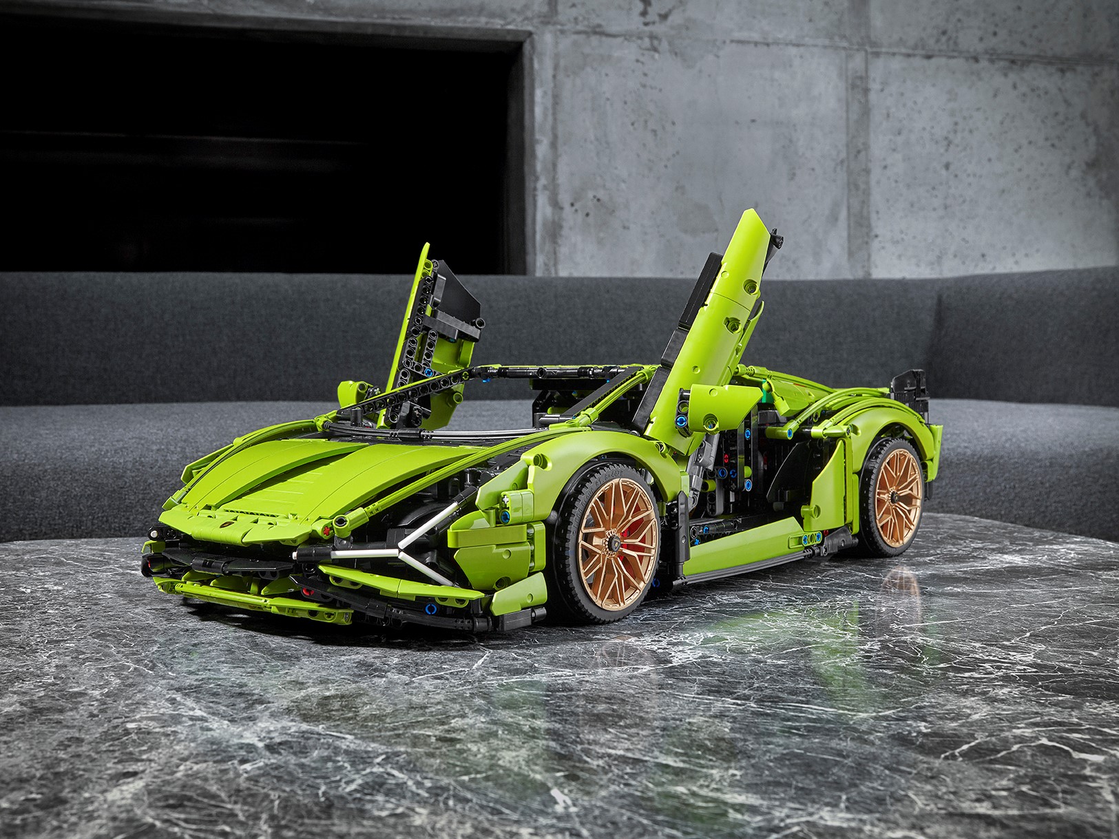 LEGO Technic Lamborghini Sián (42115) en images officielles - Challenges
