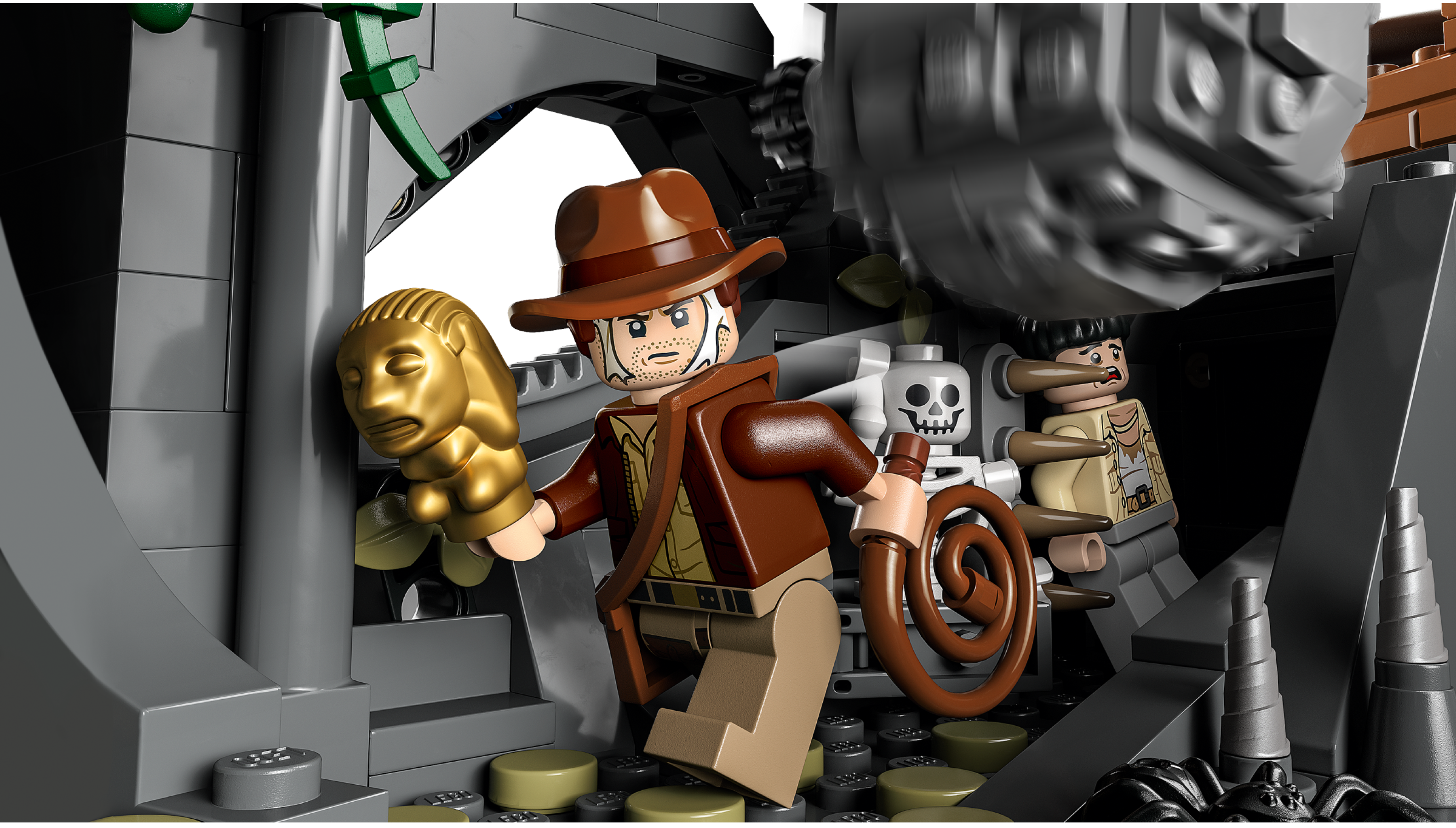  LEGO Indiana Jones Temple of The Golden Idol 77015 Building  Project for Adults, Iconic Raiders of The Lost Ark Movie Scene, Includes 4  Minifigures: Indiana Jones, Satipo, Belloq and a Hovitos