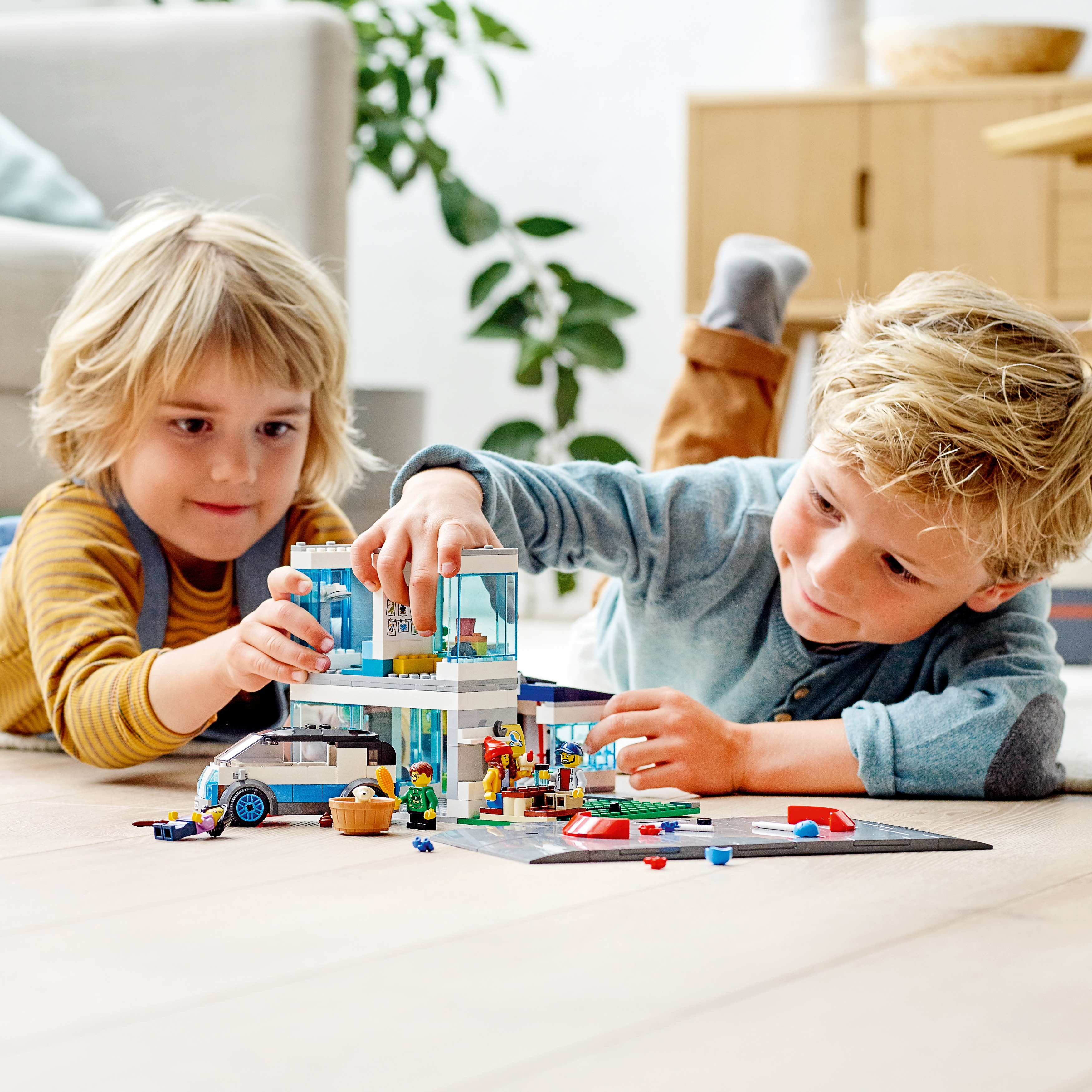 Lego sets for five year online olds