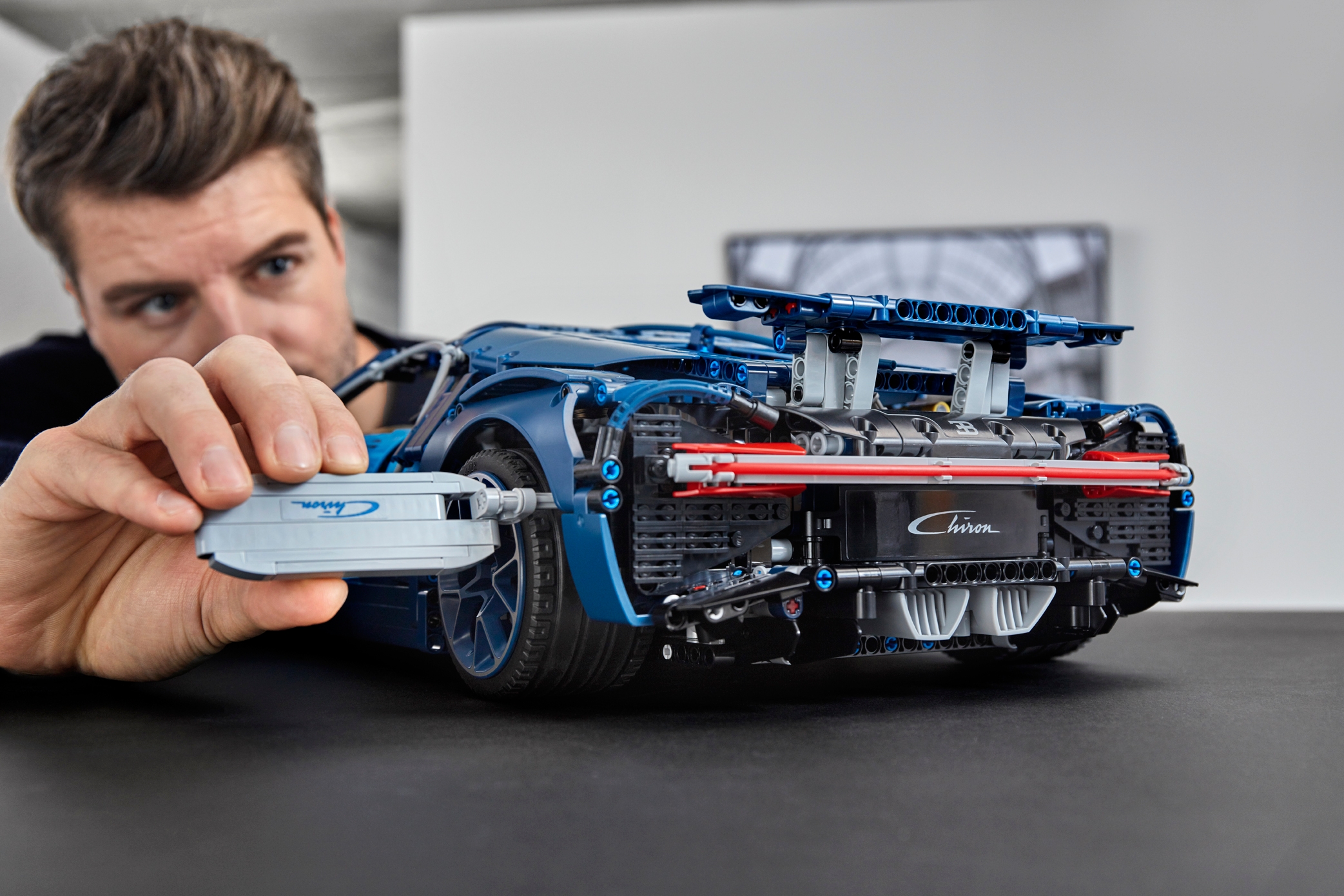 Le merveilleux ensemble Lego d'exposition de la Bugatti Chiron