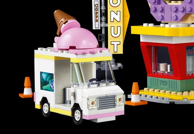 21339  LEGO® Ideas BTS Dynamite – LEGO Certified Stores