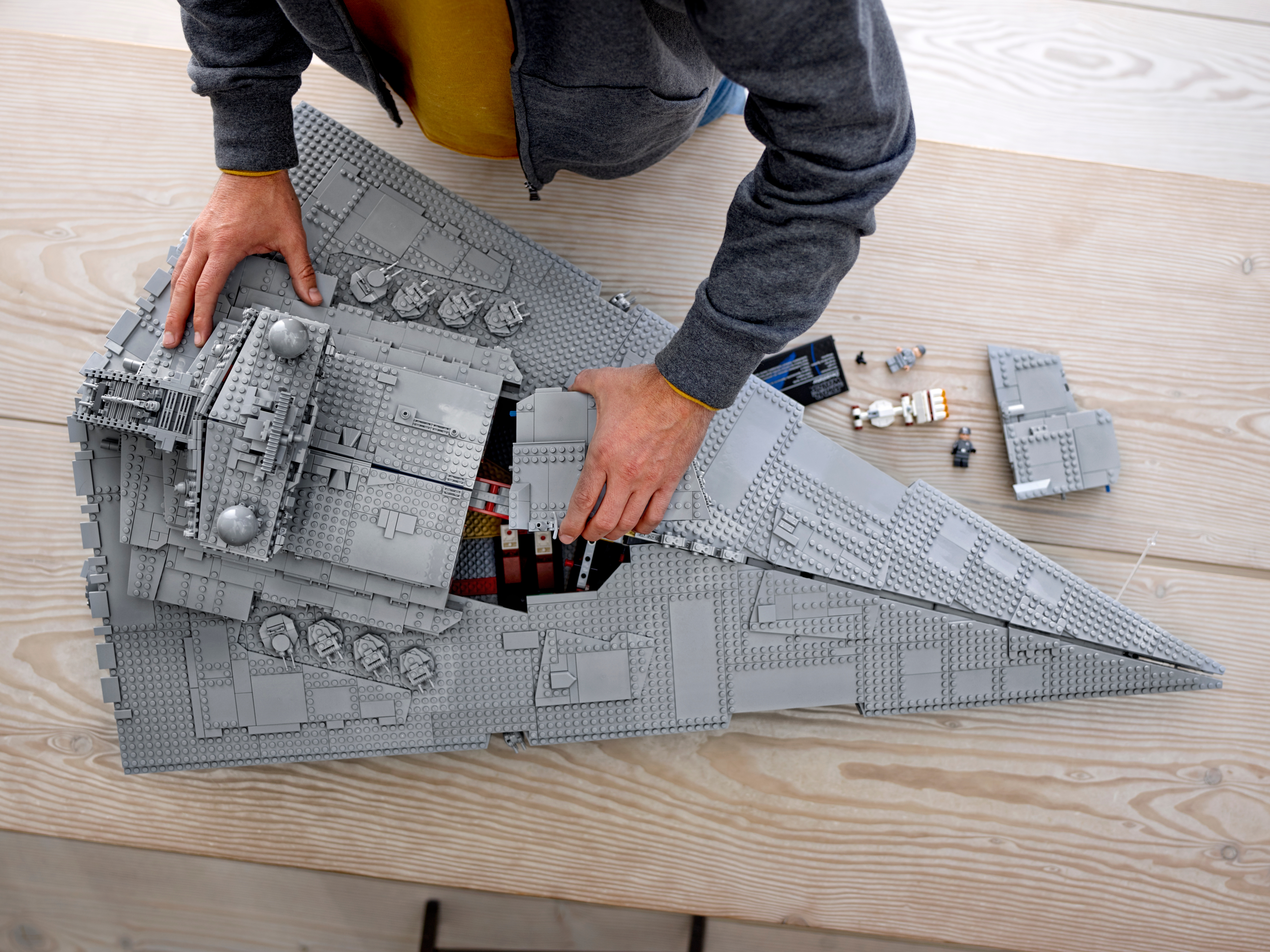 Small LEGO Star Wars Imperial Star Destroyer GWP rumoured