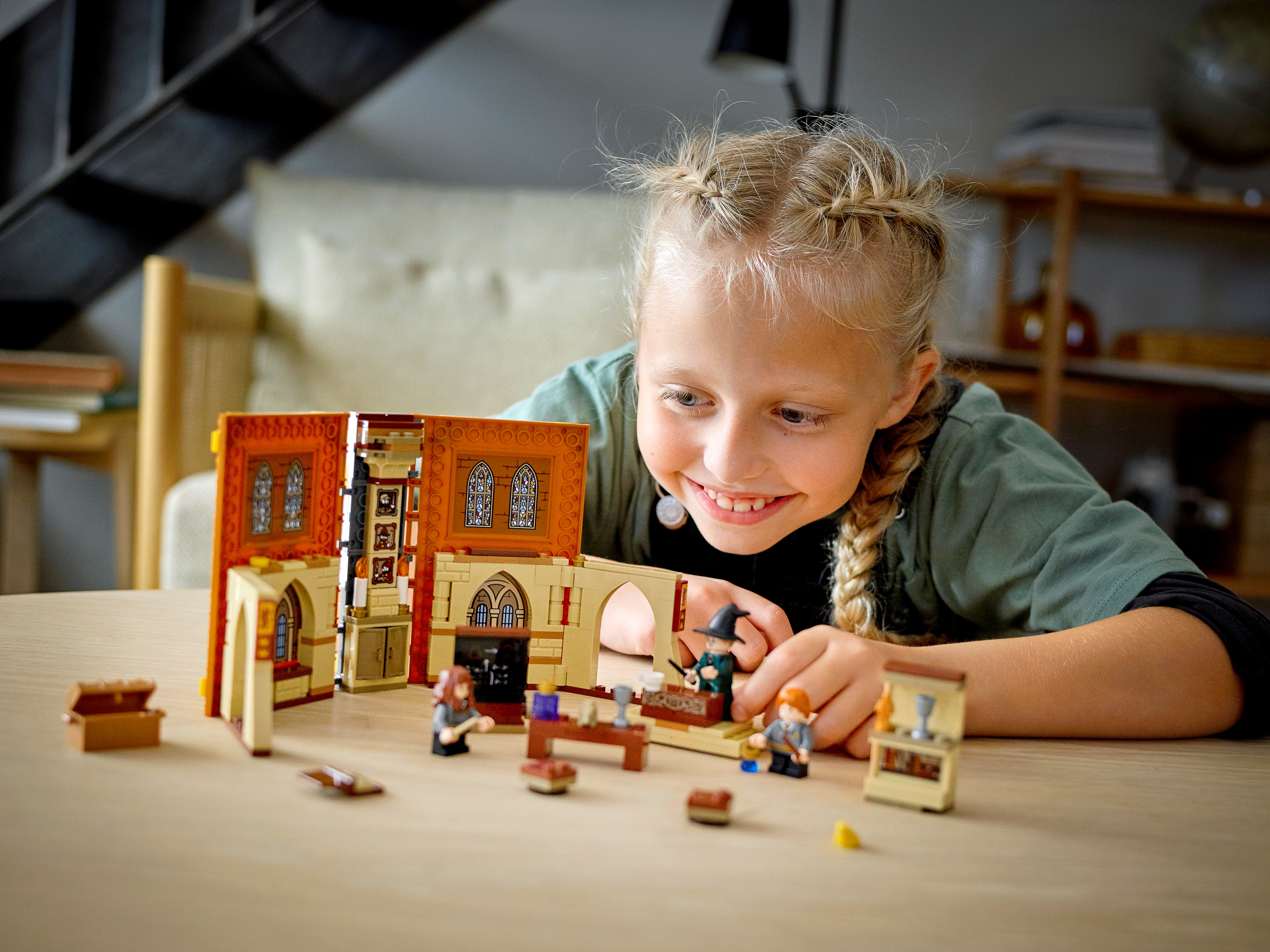 LEGO® Harry Potter 76382 Poudlard : le Cours de Métamorphose, Jouet, Livre,  Classe Sortilège sur marjanemall aux meilleurs prix au Maroc