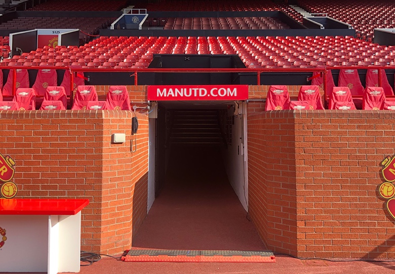 Old trafford lego online pieces