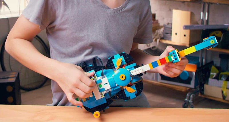 Lego Boost review: This is the crazy robot cat guitar kit you