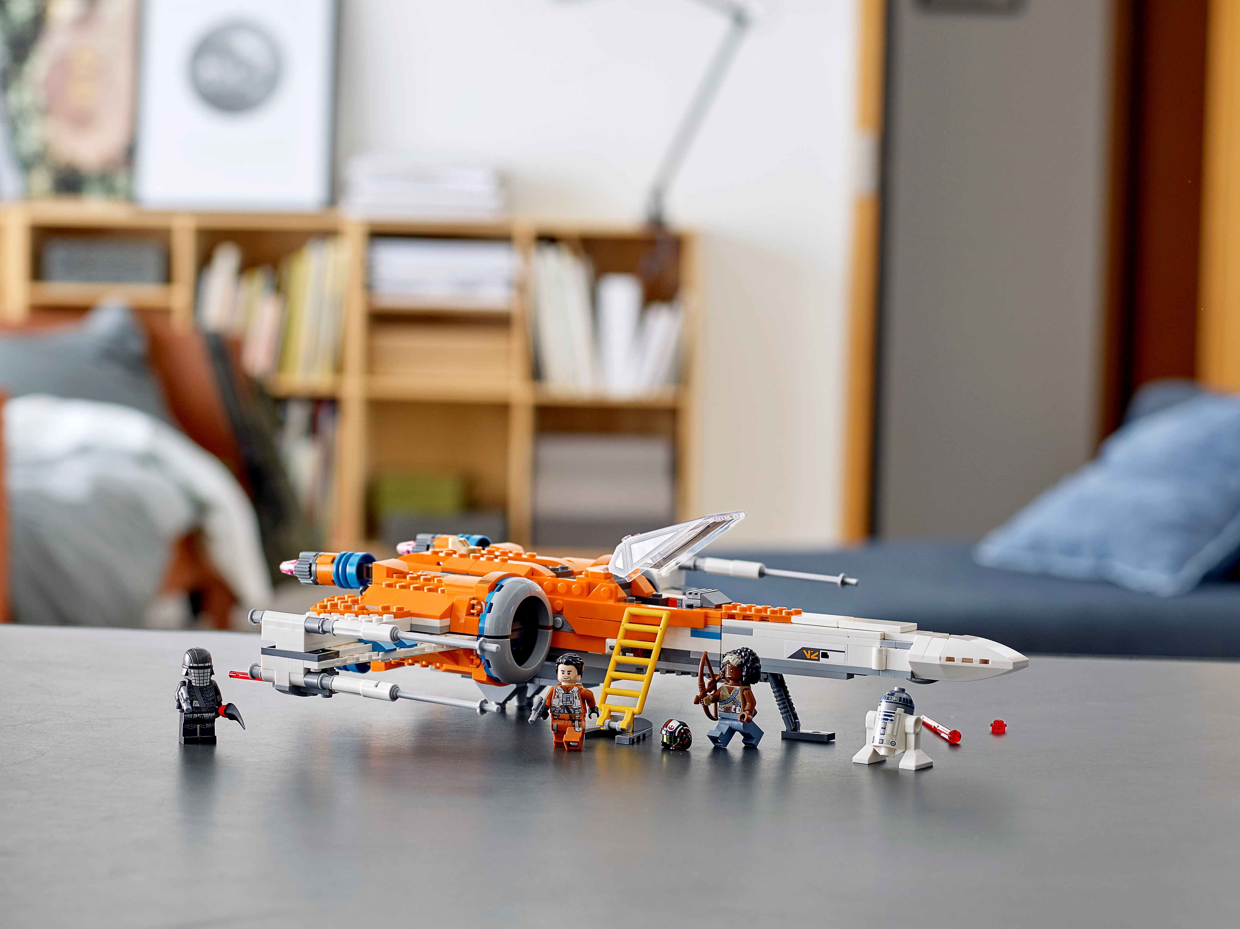 LEGO Star Wars 75273 Le chasseur X-wing de Poe Dameron pas cher 