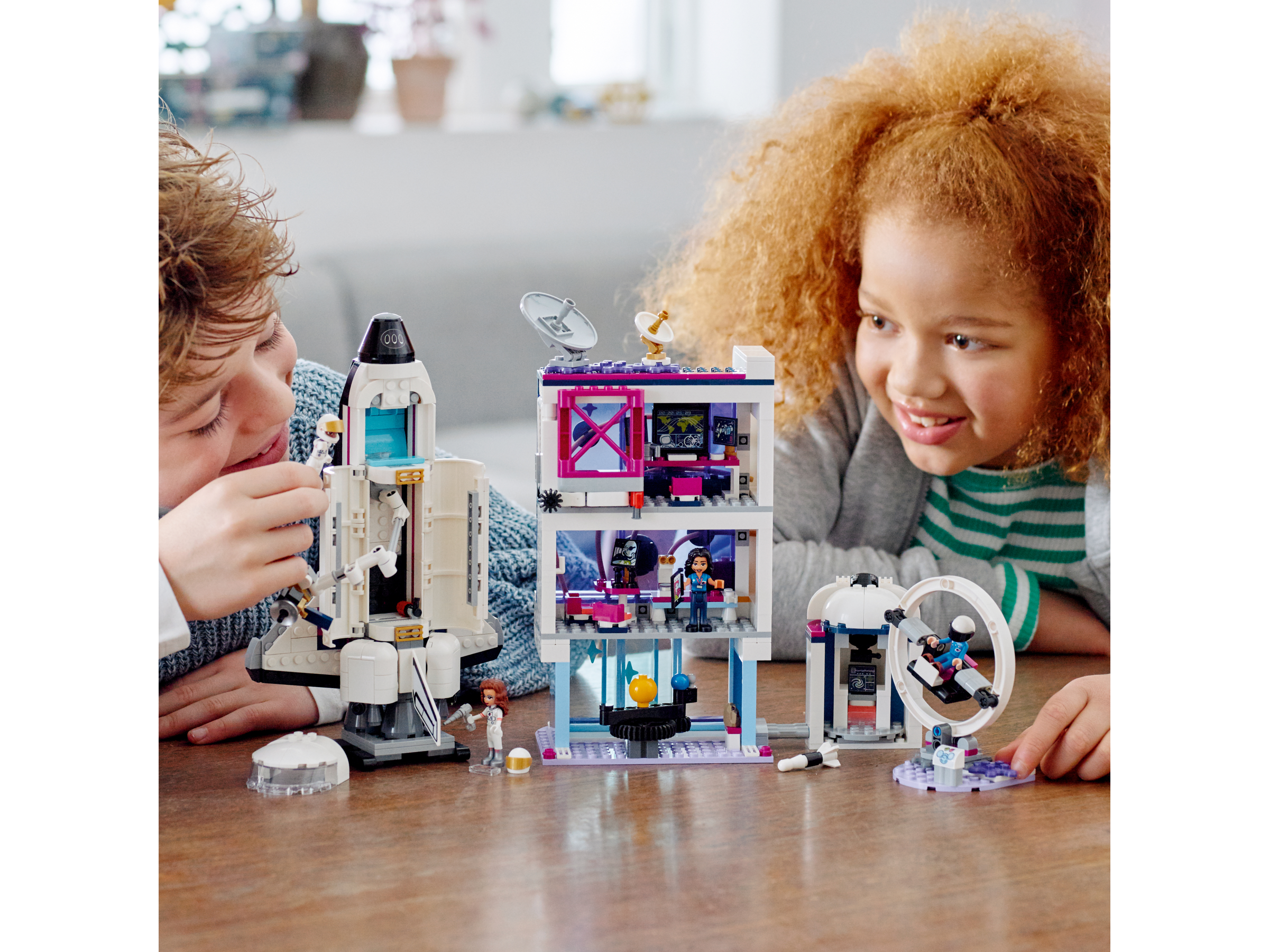 Olivia\'s Space Academy 41713 | online Shop US | Friends LEGO® Official at Buy the