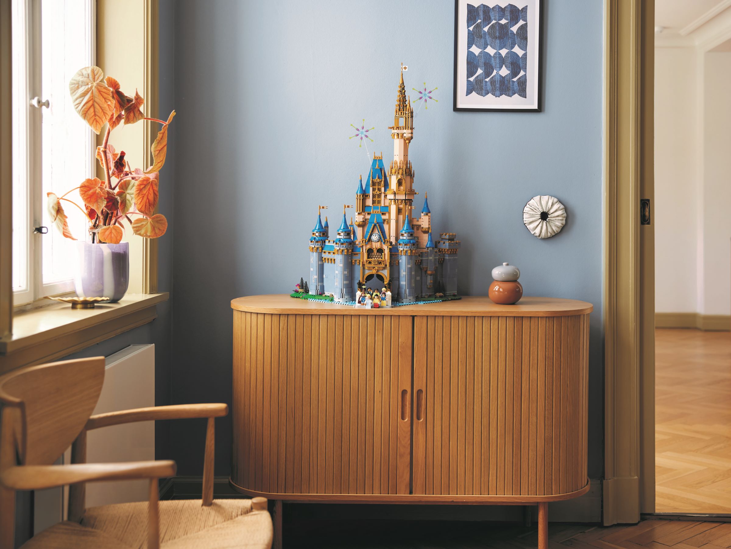 Disney Castle 43222 | Disney™ | Buy online at the Official LEGO