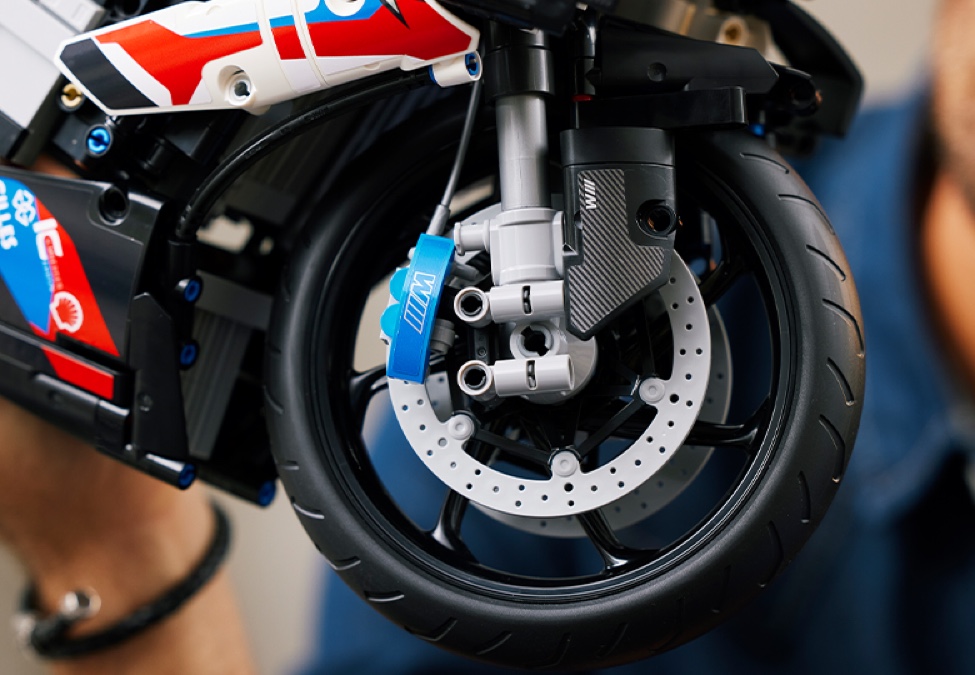 Bmw best sale s1000rr lego