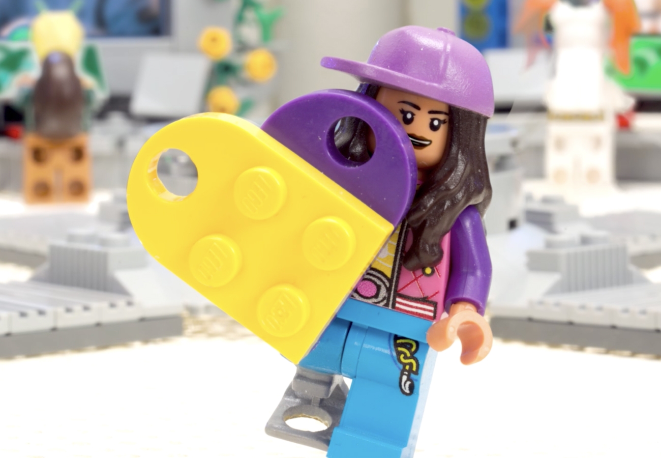 LEGO Employee Holiday Gifts: Exclusive Presents For LEGO's Elves -  BrickNerd - All things LEGO and the LEGO fan community