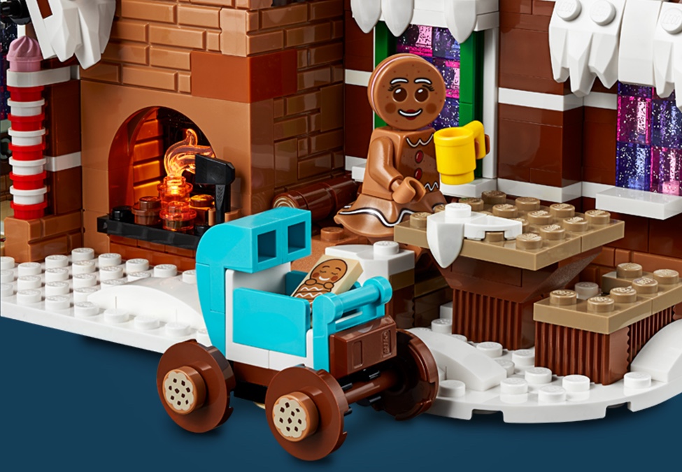 Lego friends gingerbread house sale